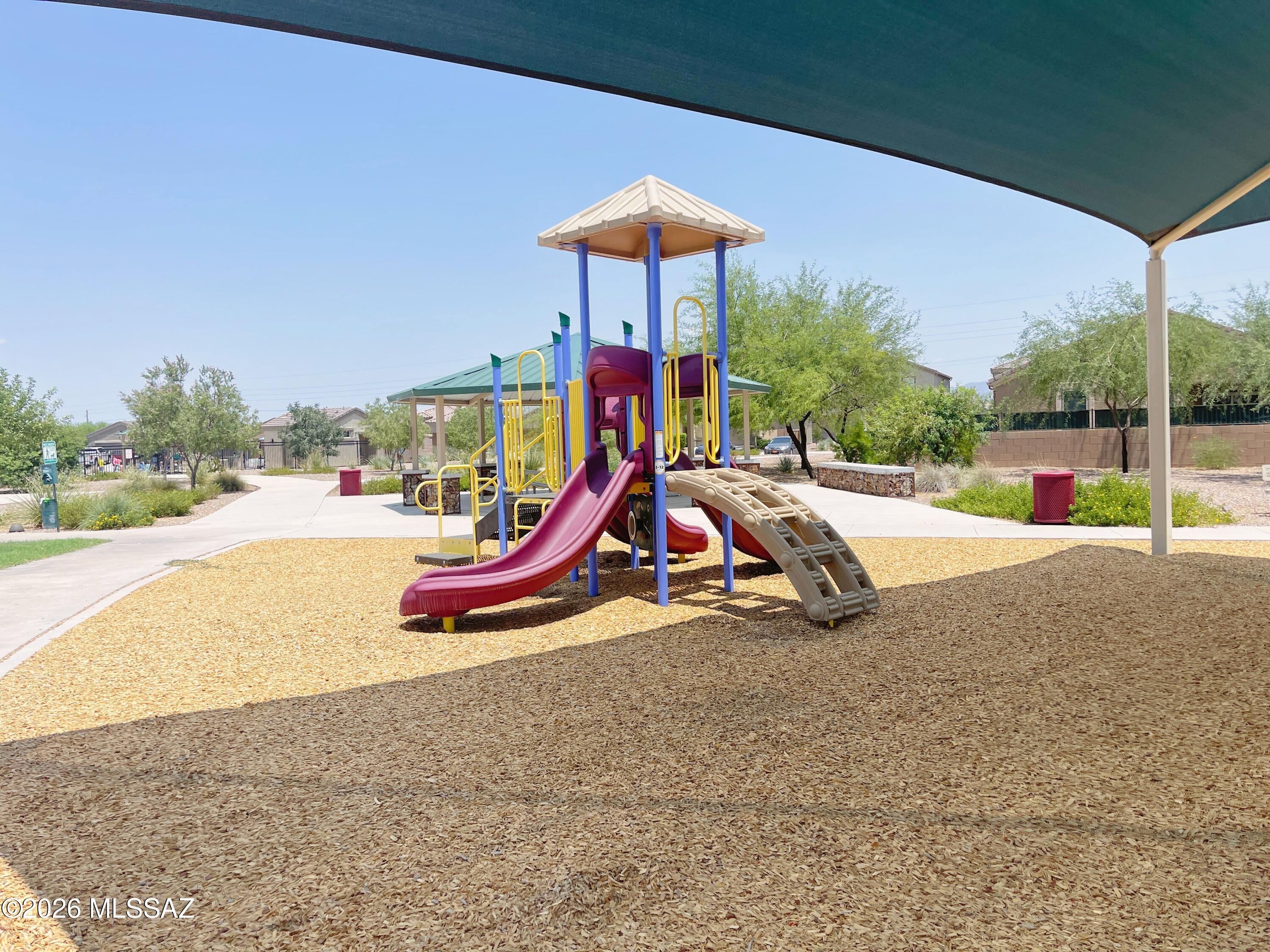 Saguaro Bloom Block 2 - Residential Lease