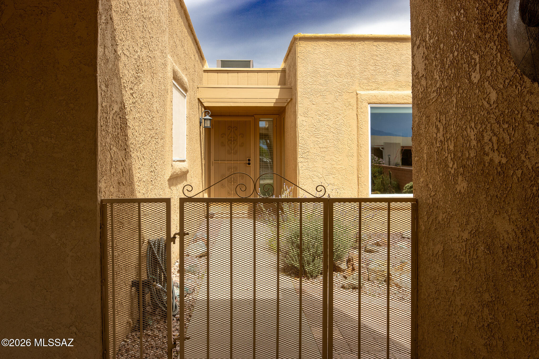 Colonia De Los Alamos (BK1-45) - Residential Lease