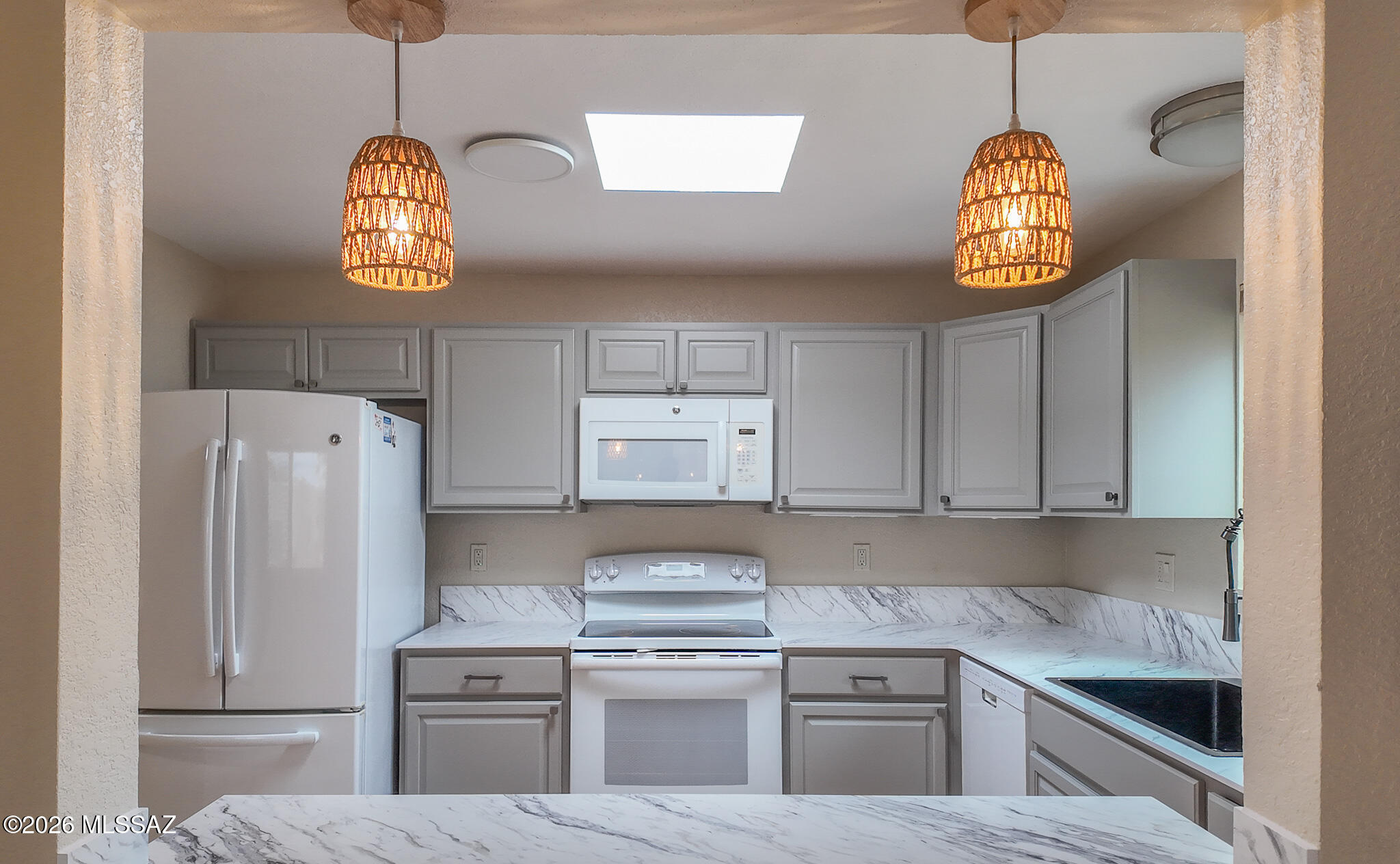 Colonia De Los Alamos (BK1-45) - Residential Lease