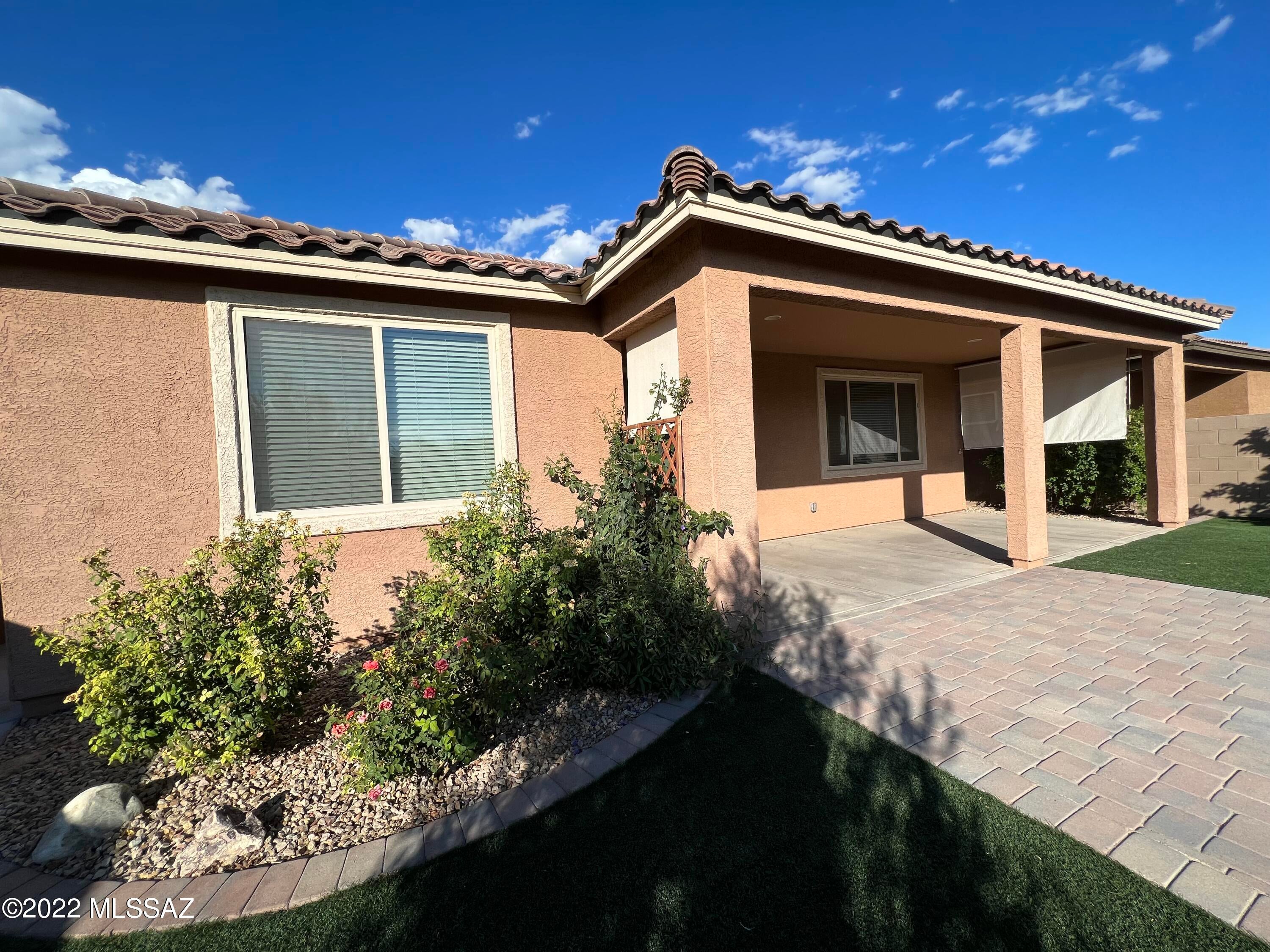 Gladden Farms BLK 13-15 - Residential Lease
