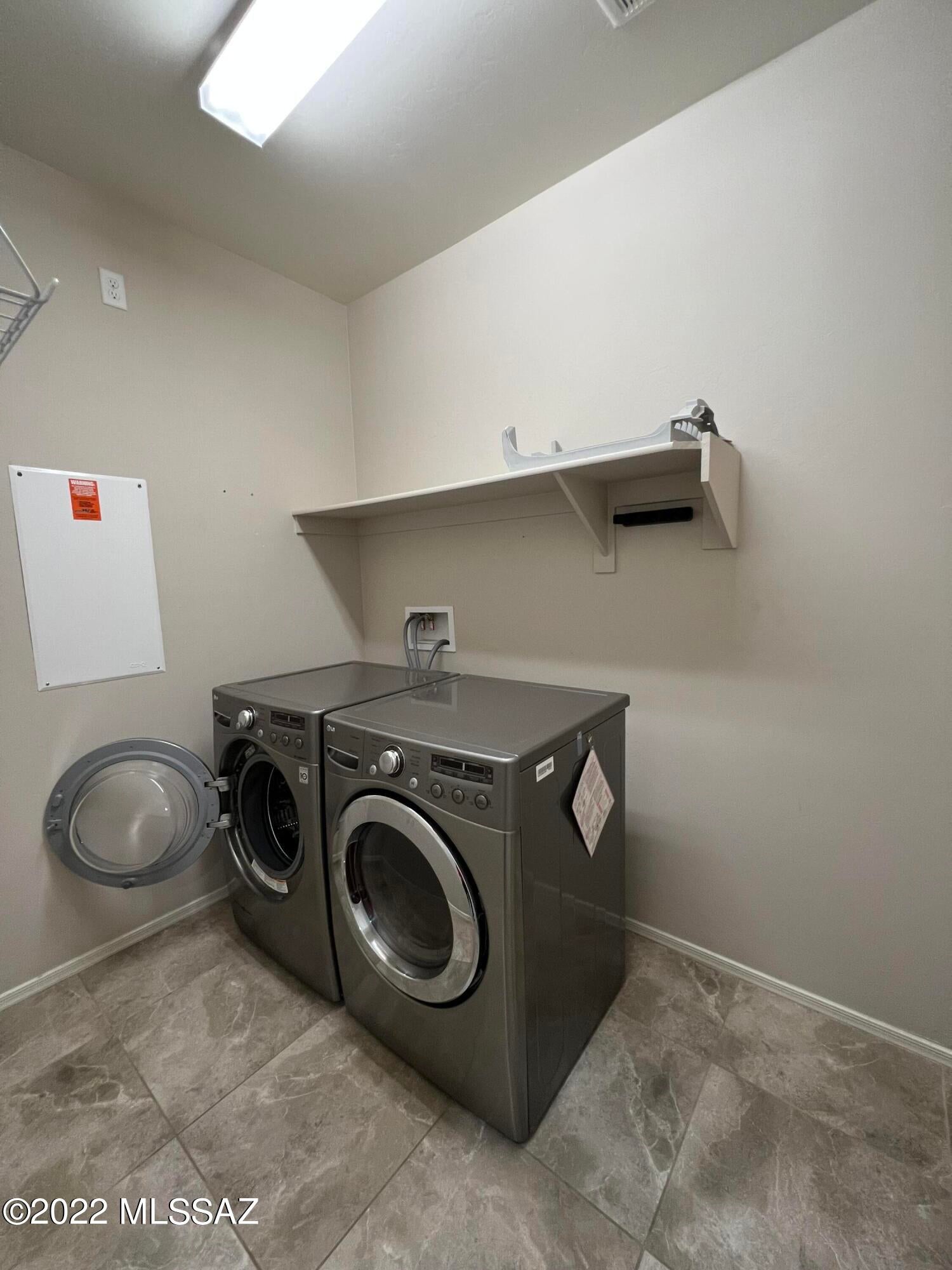 Gladden Farms BLK 13-15 - Residential Lease