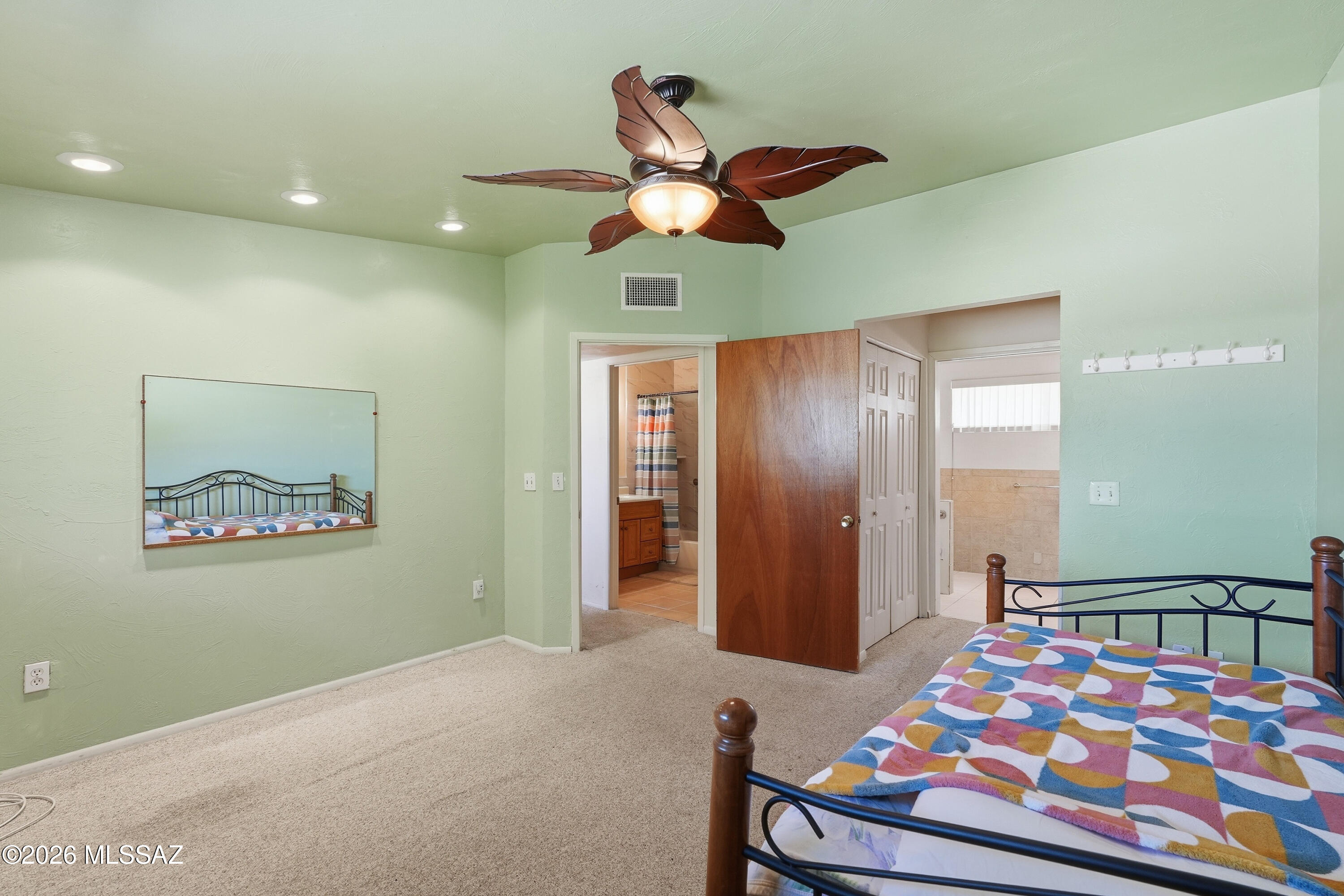 Longview Estates (194-470) - Residential
