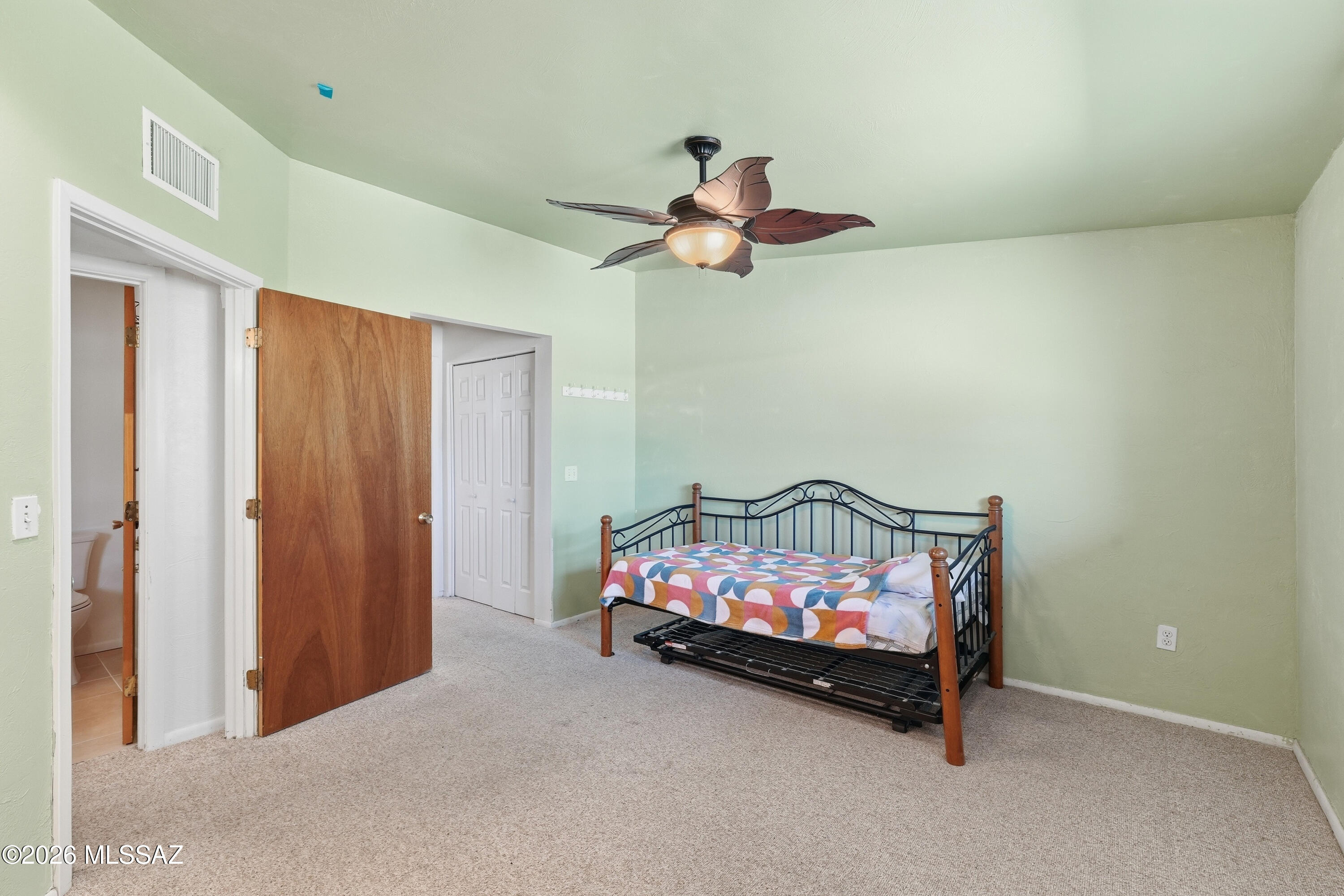 Longview Estates (194-470) - Residential