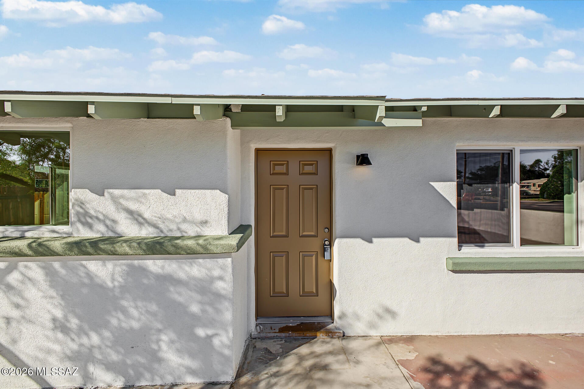 Country Club Manor - Residential