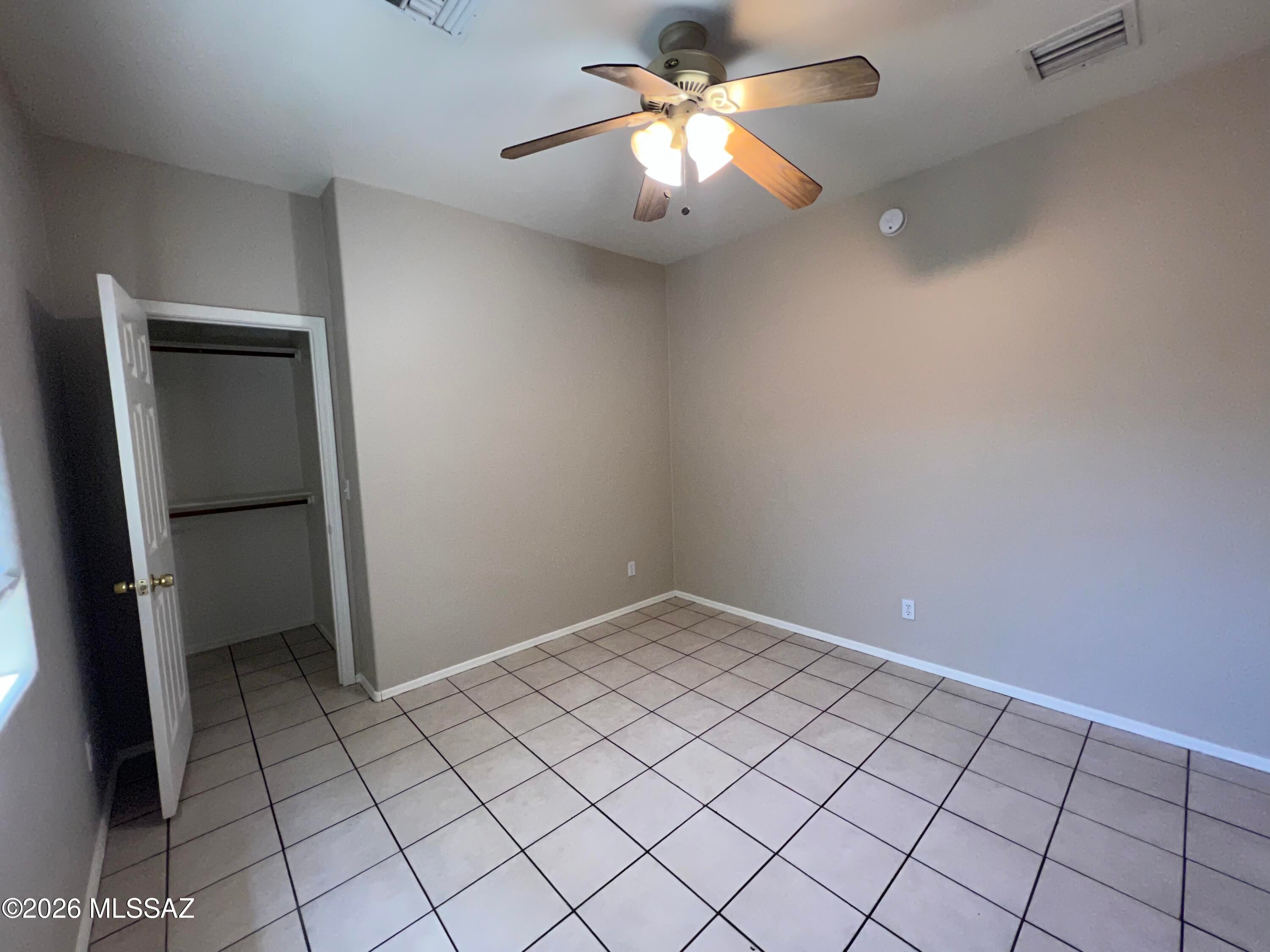 Menlo Park, Menlo Park Annex & South Menlo Park Amended - Residential Lease