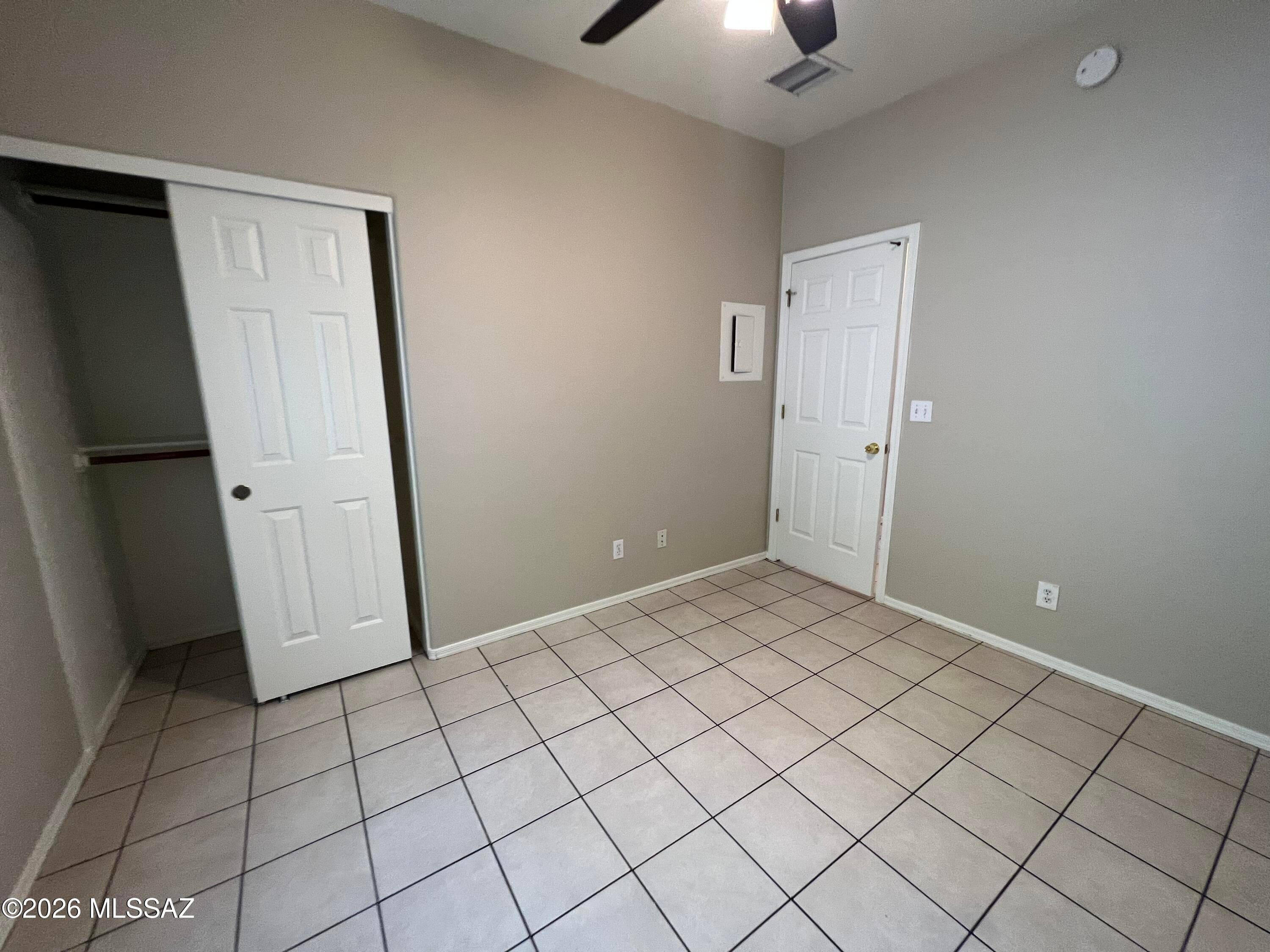 Menlo Park, Menlo Park Annex & South Menlo Park Amended - Residential Lease