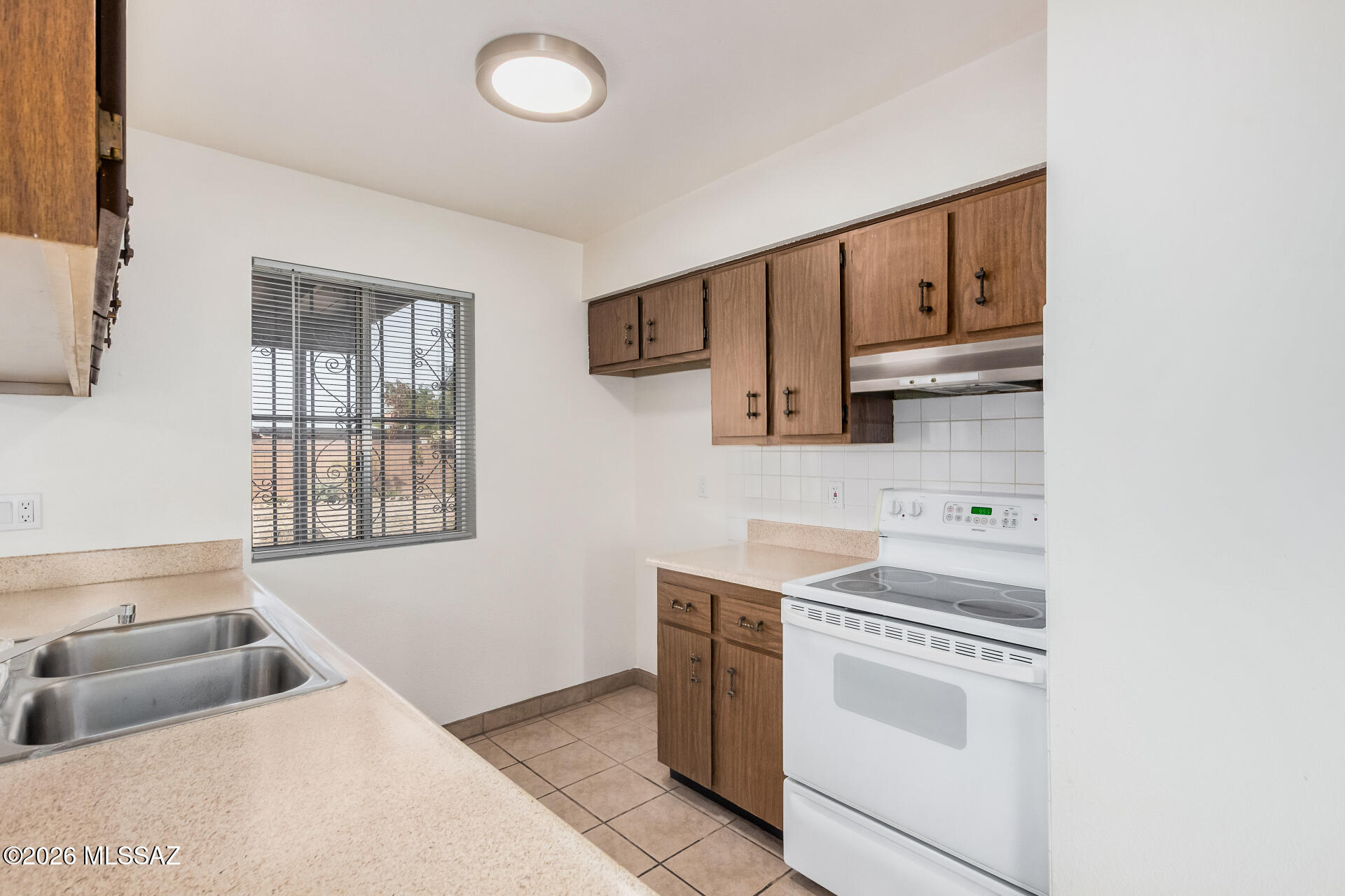 Desert Shadows (312-511) - Residential