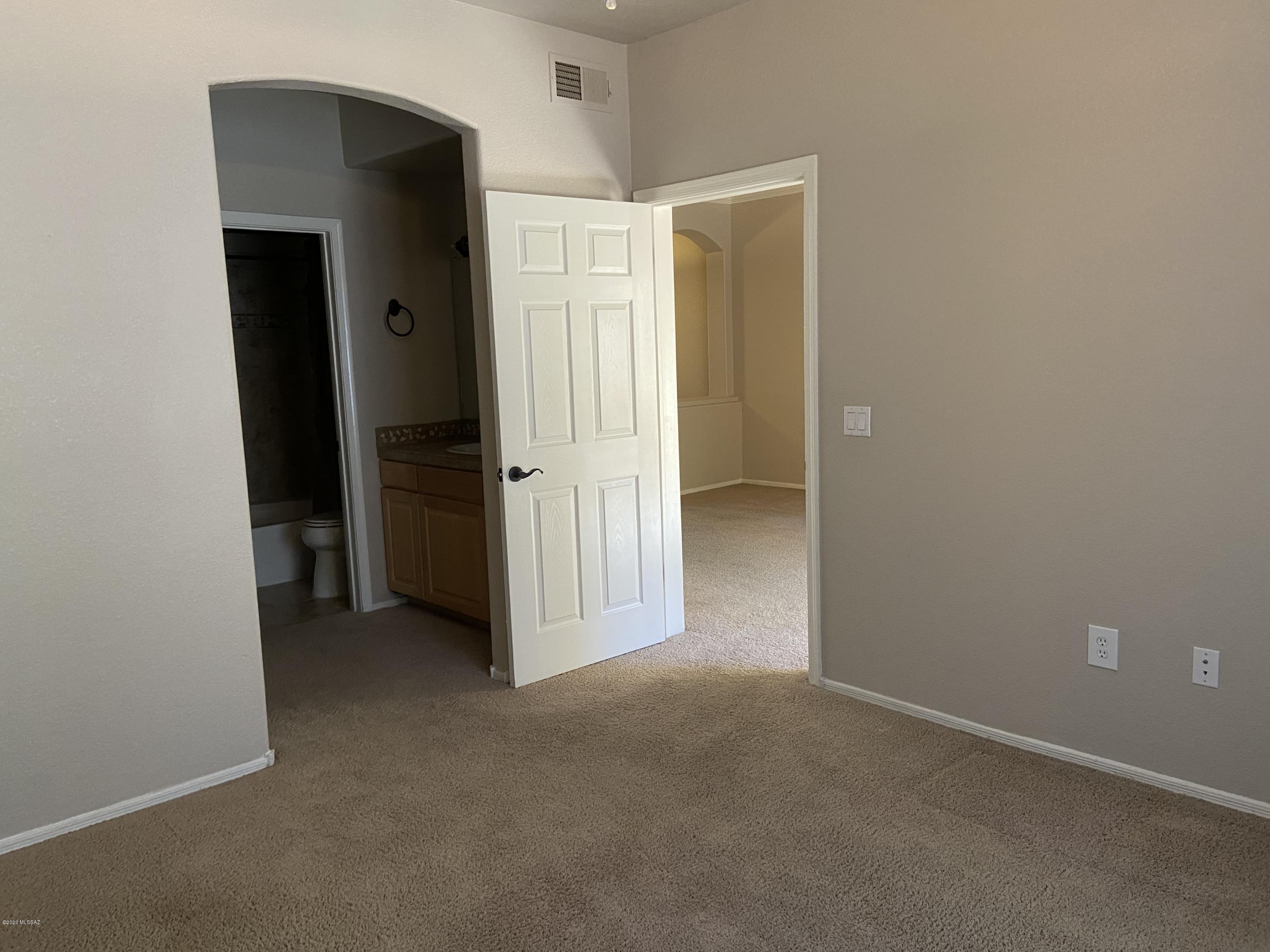 Pinnacle Canyon Condominium - Residential Lease