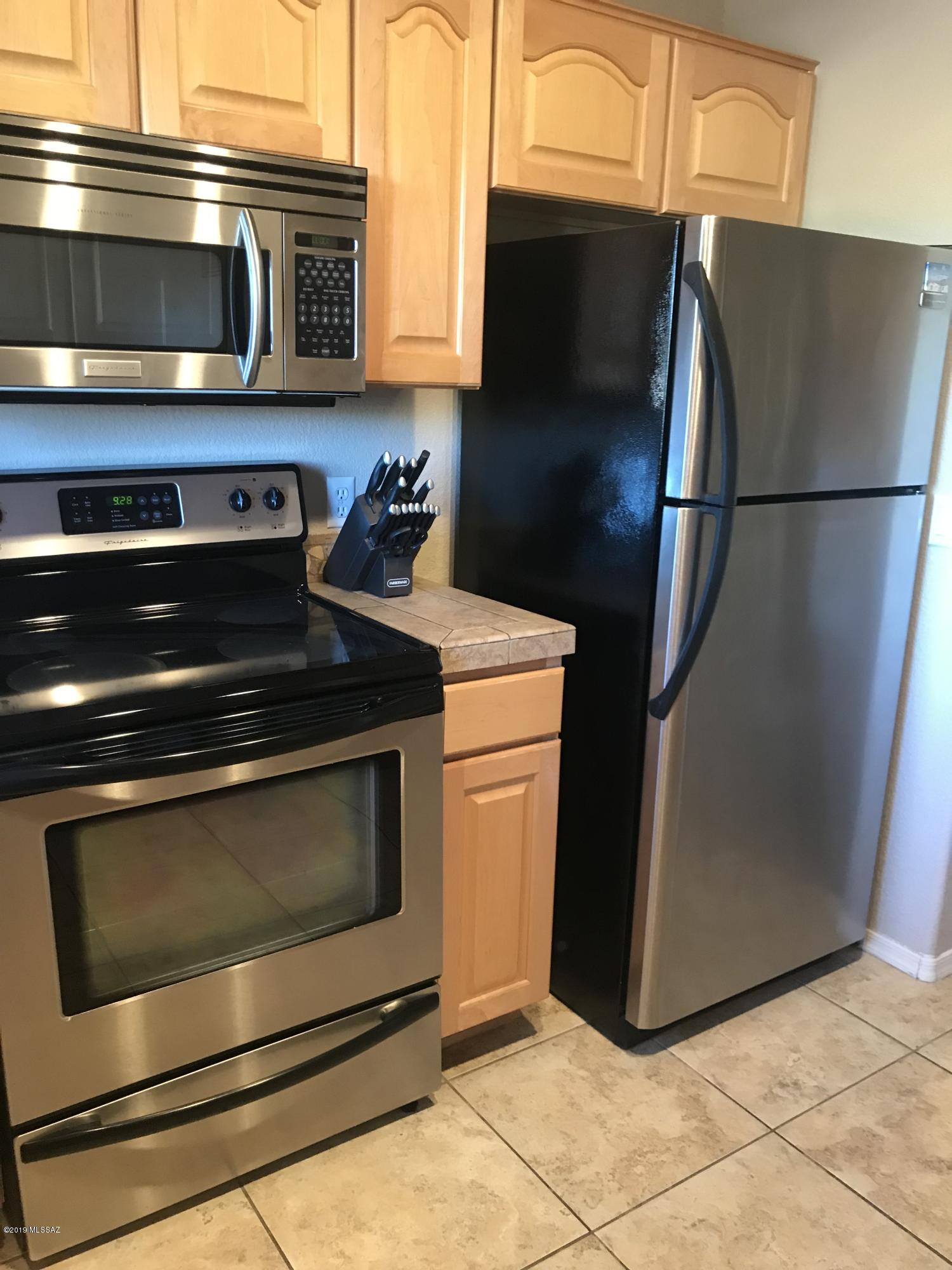 Pinnacle Canyon Condominium - Residential Lease