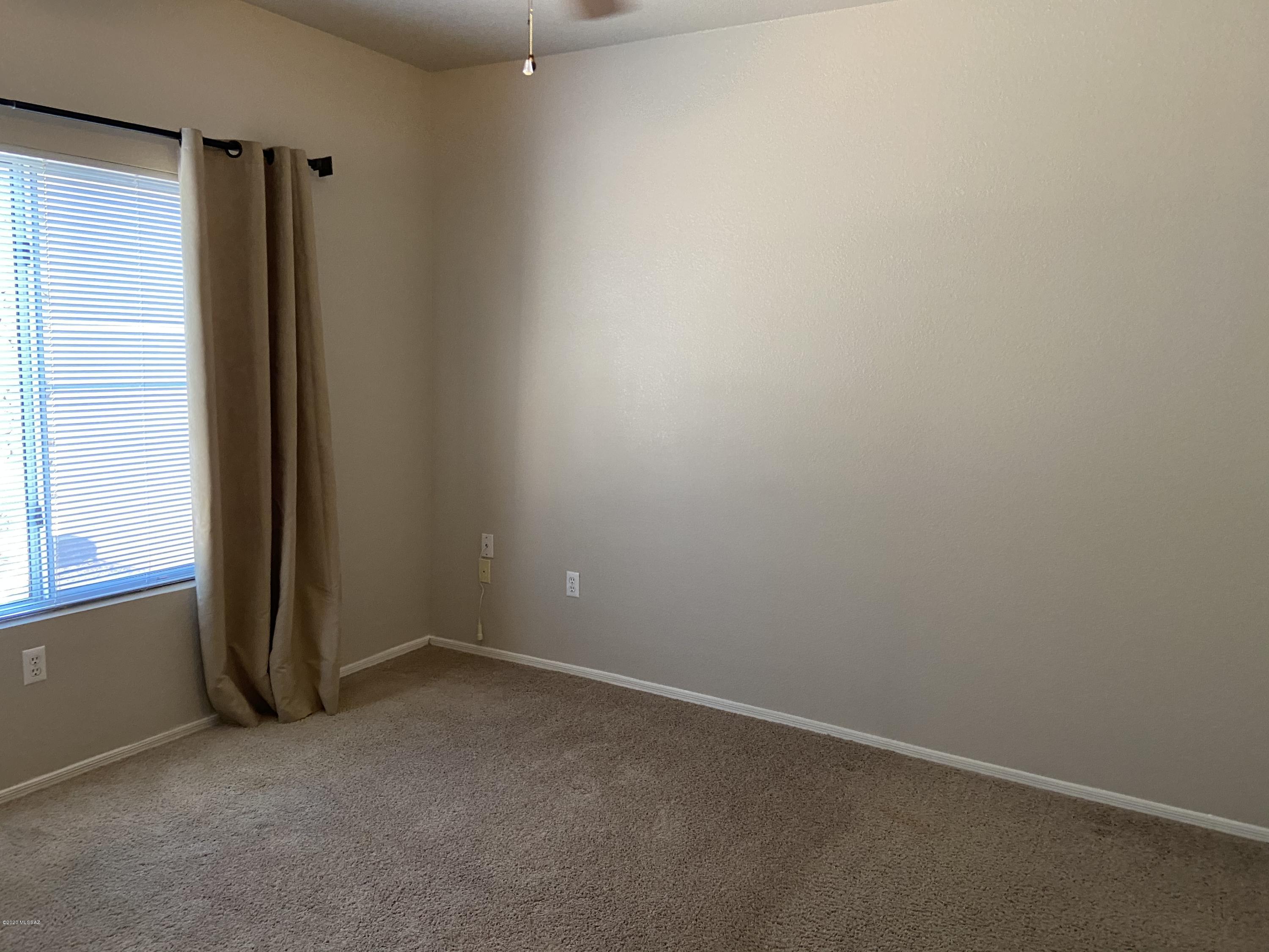 Pinnacle Canyon Condominium - Residential Lease