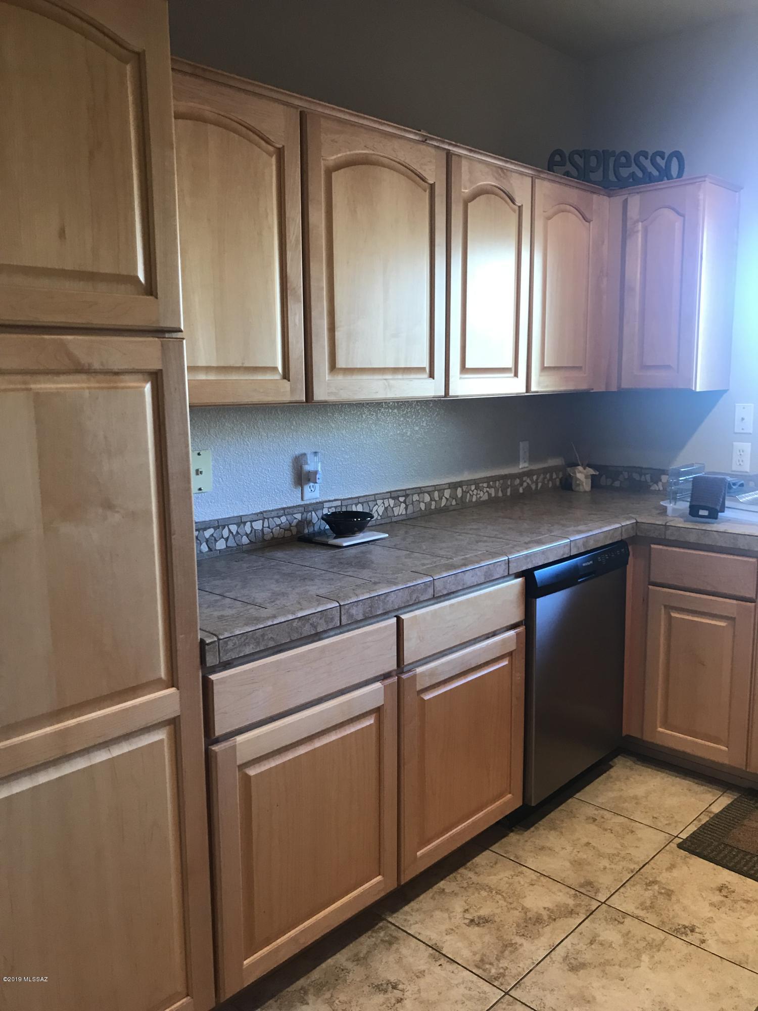 Pinnacle Canyon Condominium - Residential Lease