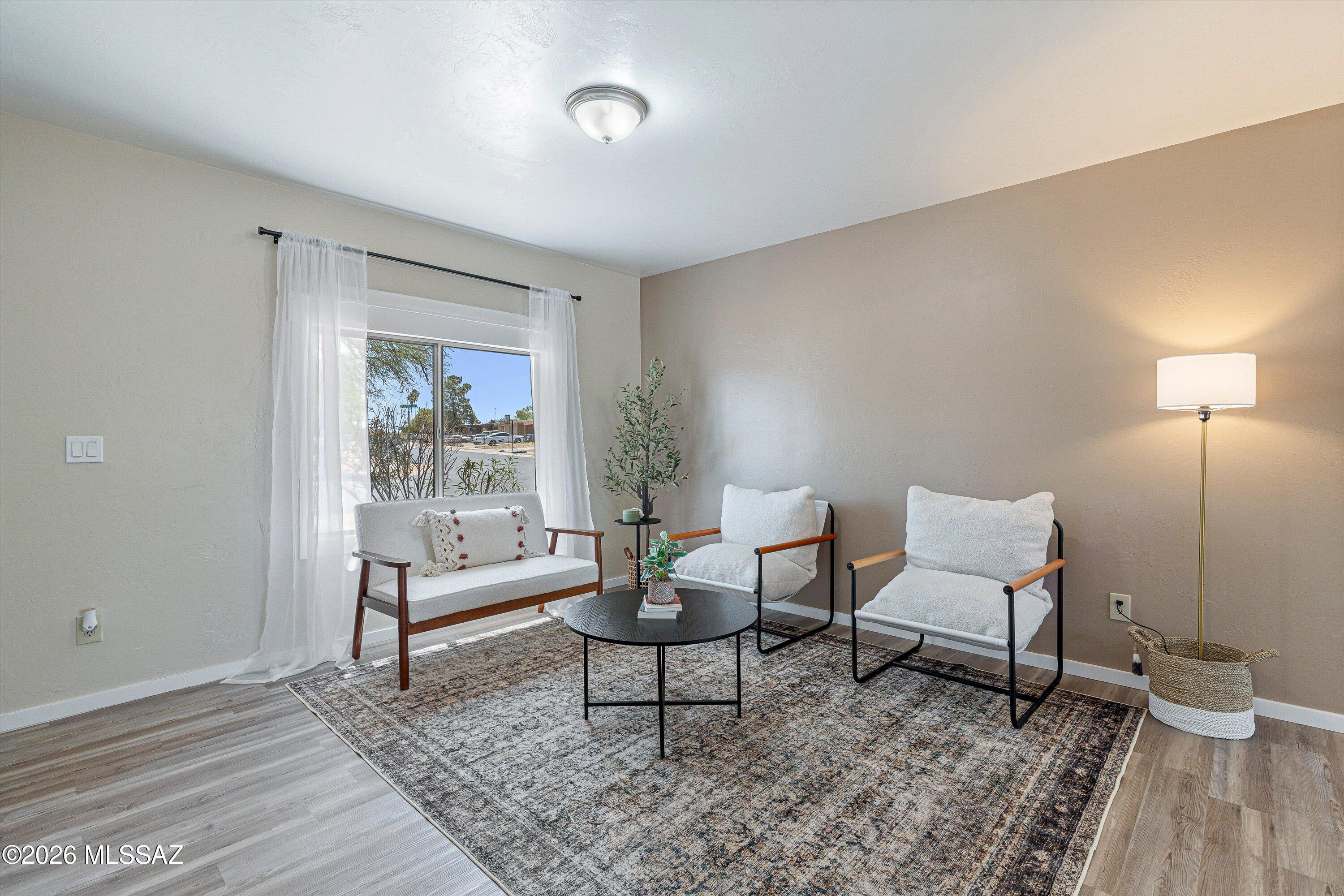 Desert Shadows (312-511) - Residential