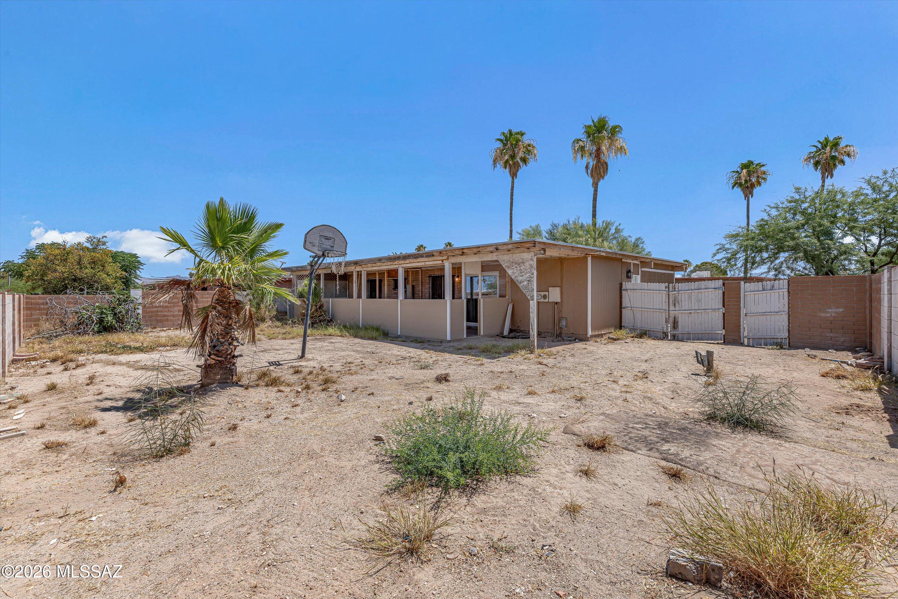Desert Shadows (312-511) - Residential