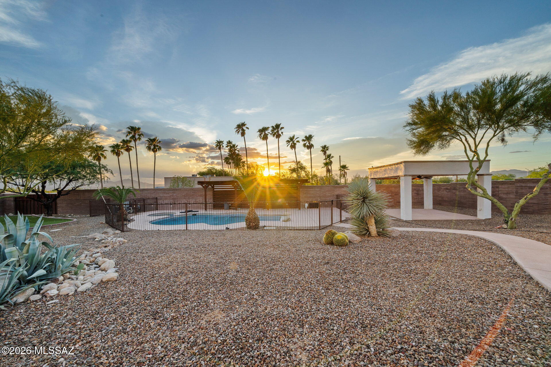 Sunnyslope(1-2) - Residential