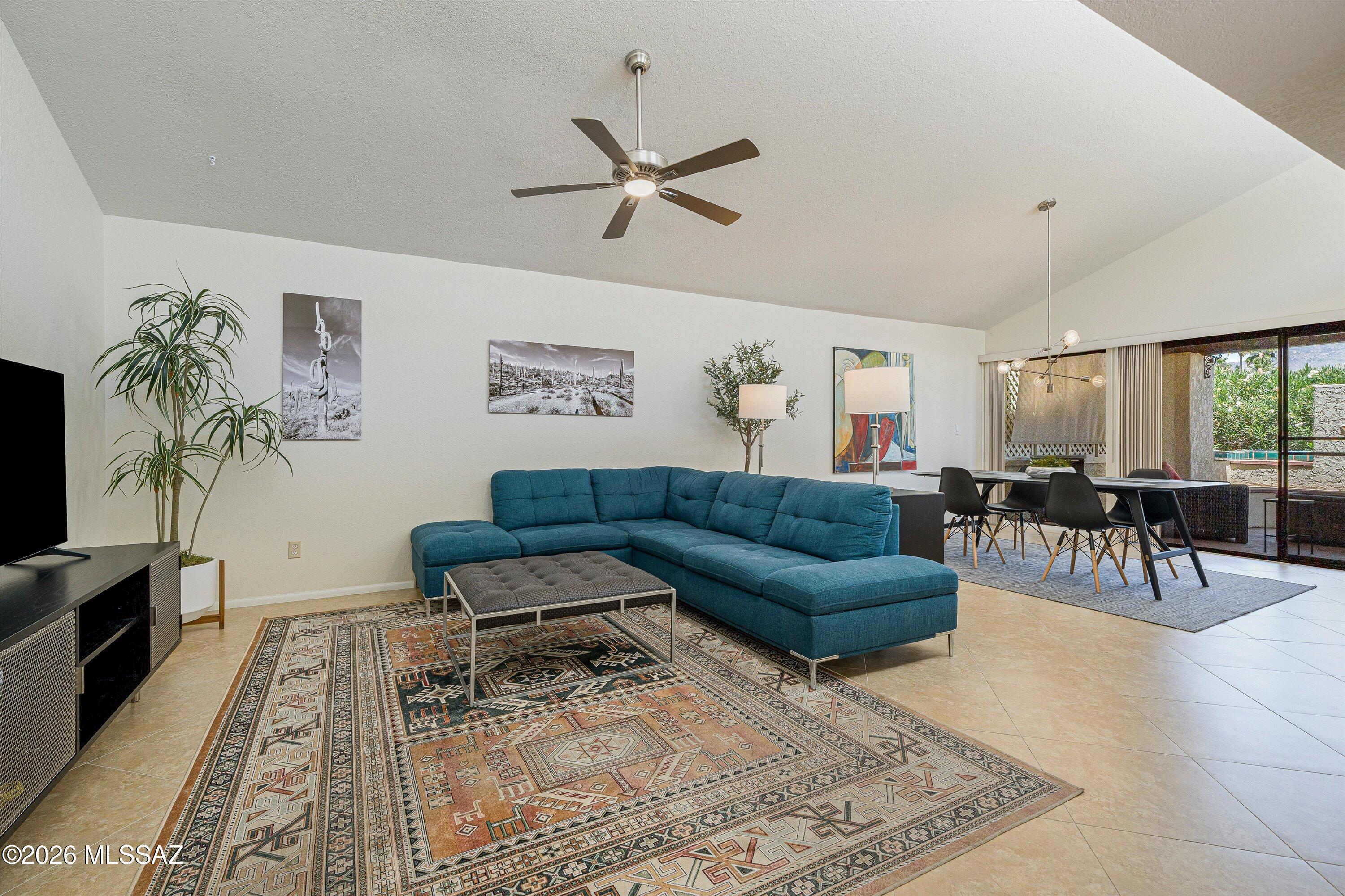 Villa Del Rio (1-148) - Residential