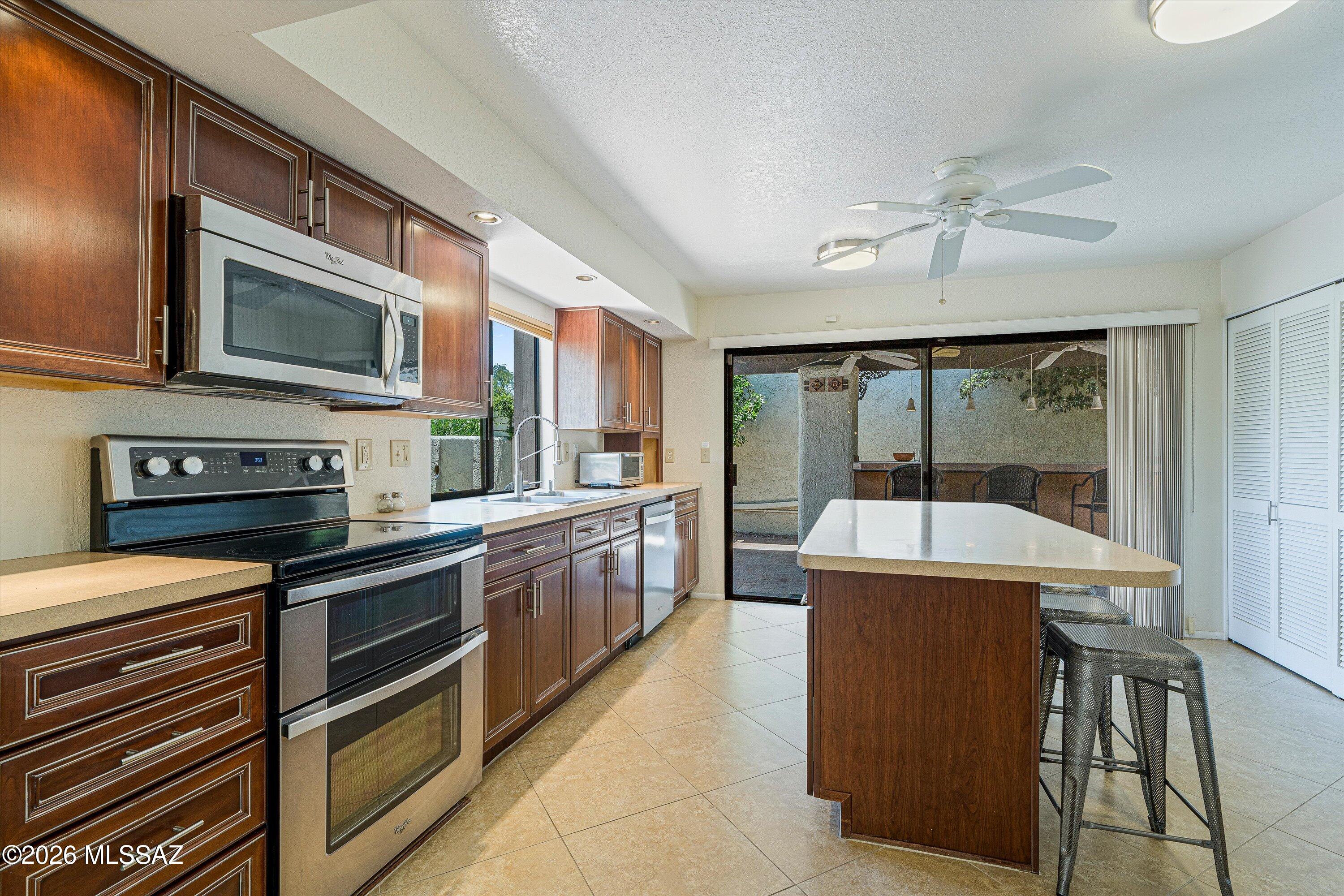 Villa Del Rio (1-148) - Residential