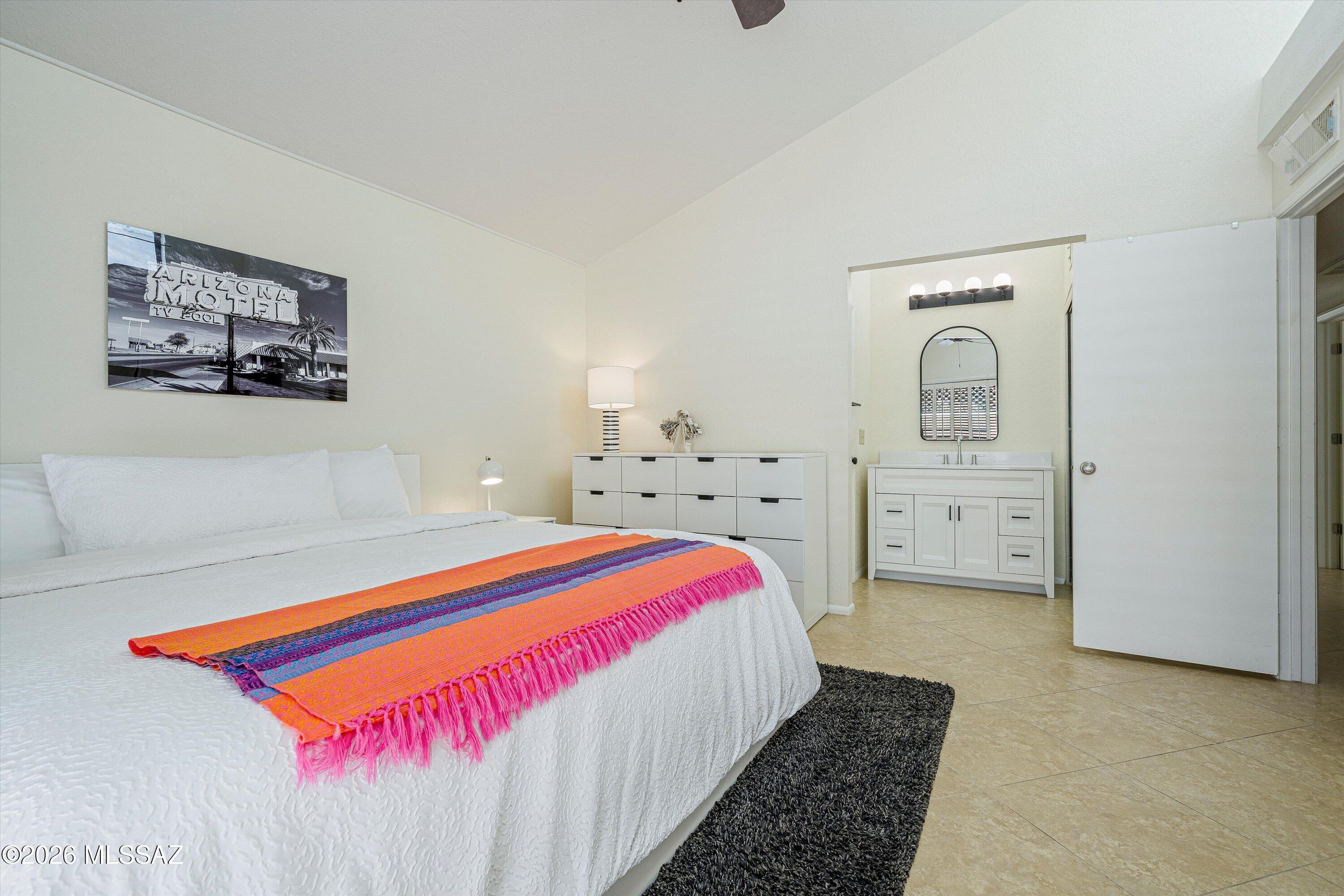 Villa Del Rio (1-148) - Residential