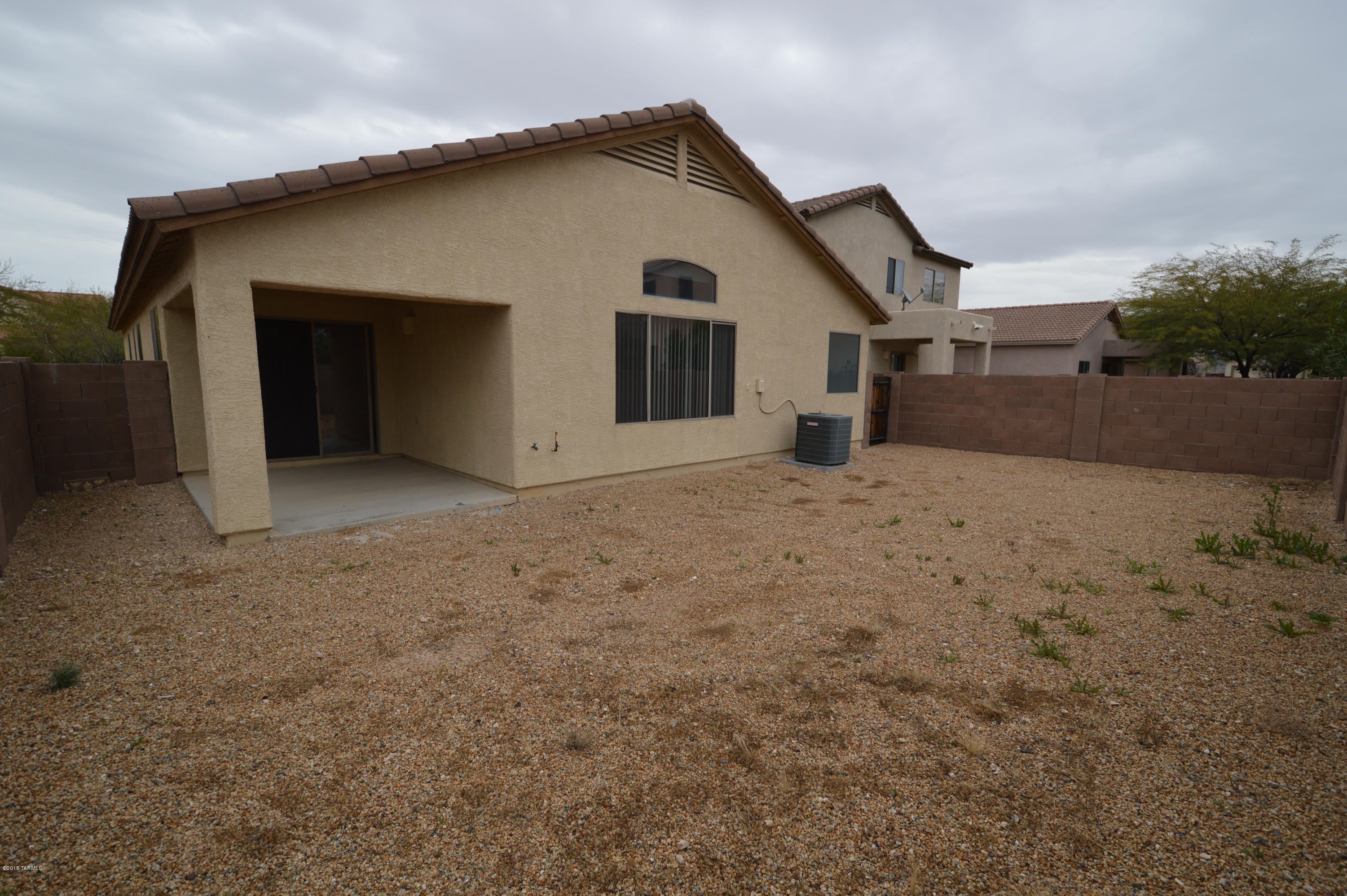 Rancho Del Lago (1-100) - Residential Lease