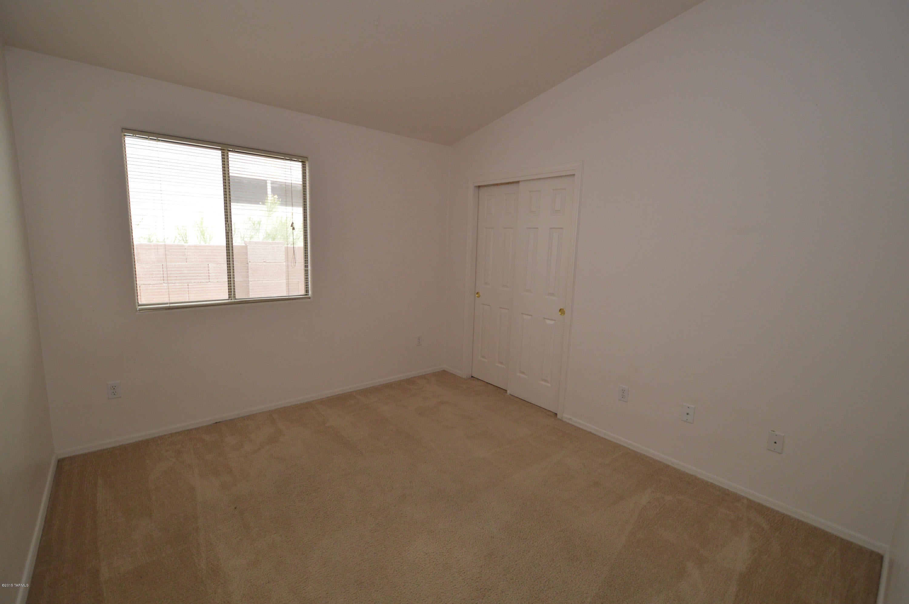 Rancho Del Lago (1-100) - Residential Lease