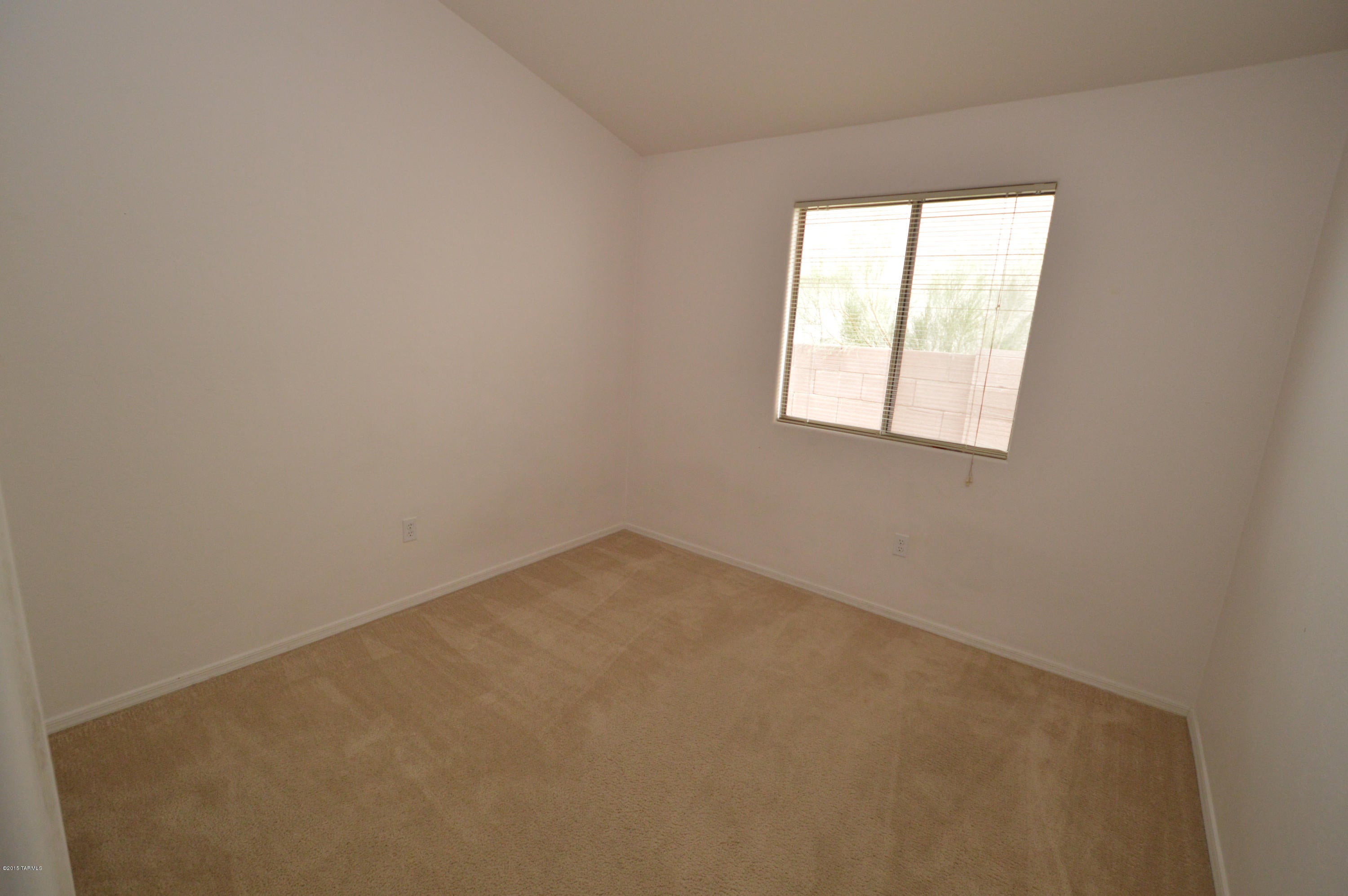 Rancho Del Lago (1-100) - Residential Lease