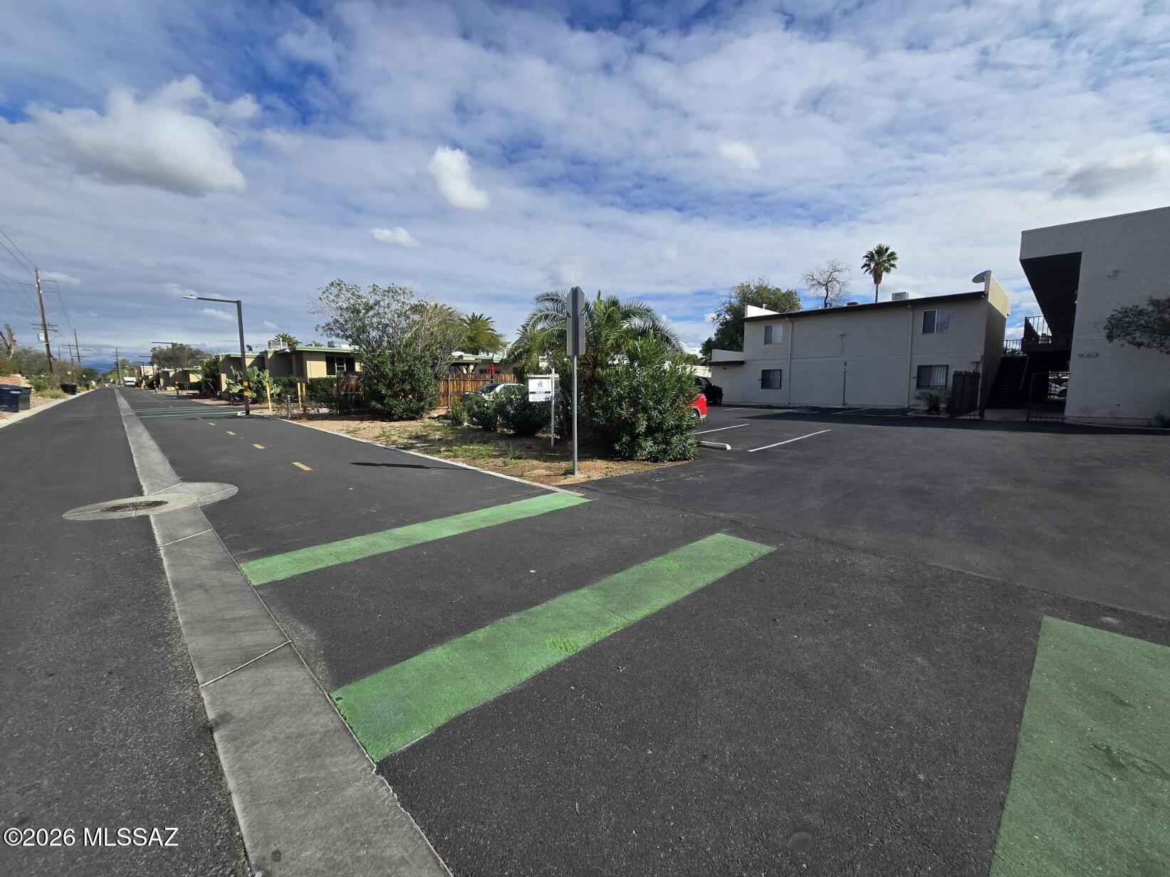 Country Club Park Annex - Residential Lease