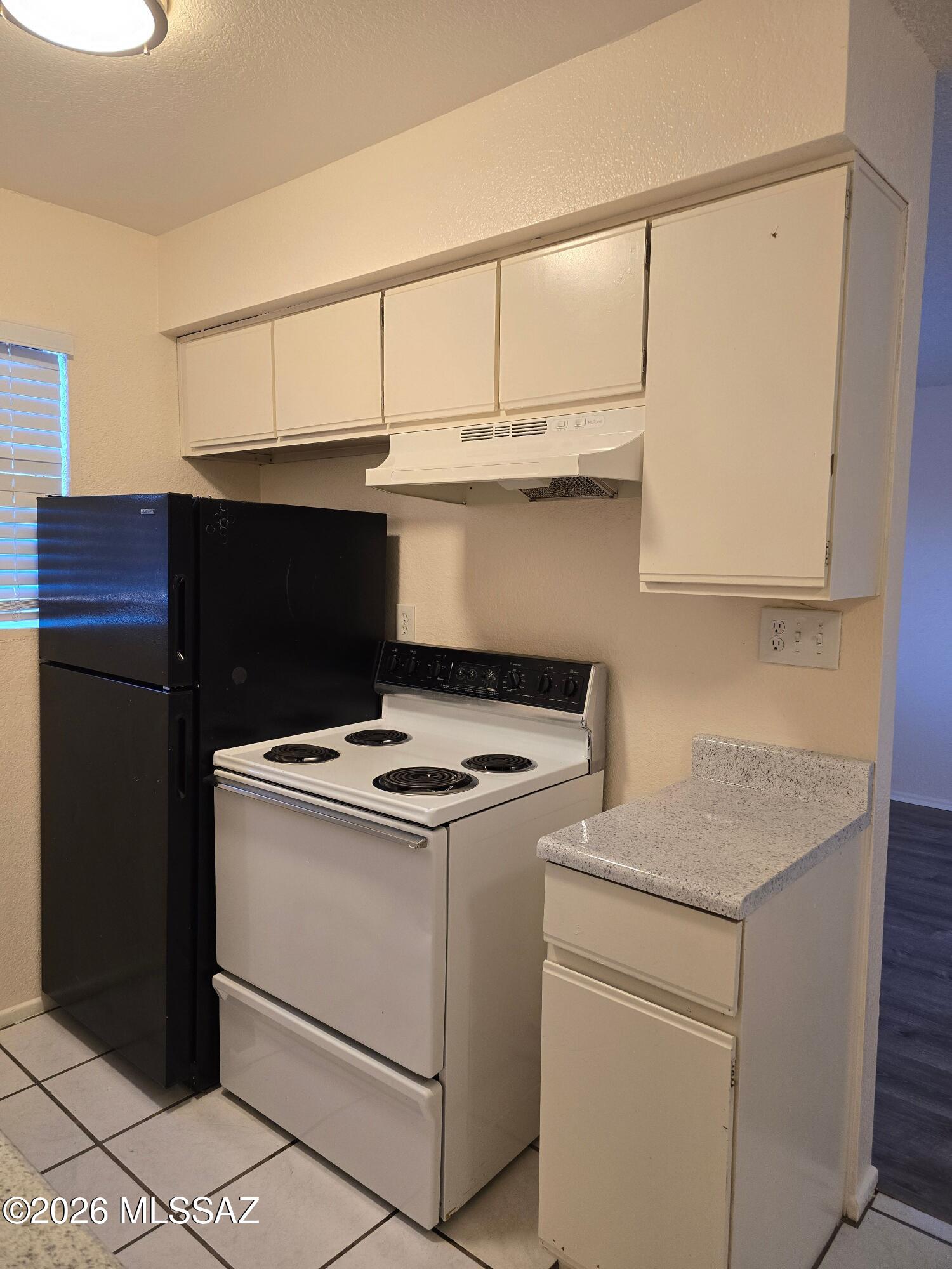 Country Club Park Annex - Residential Lease