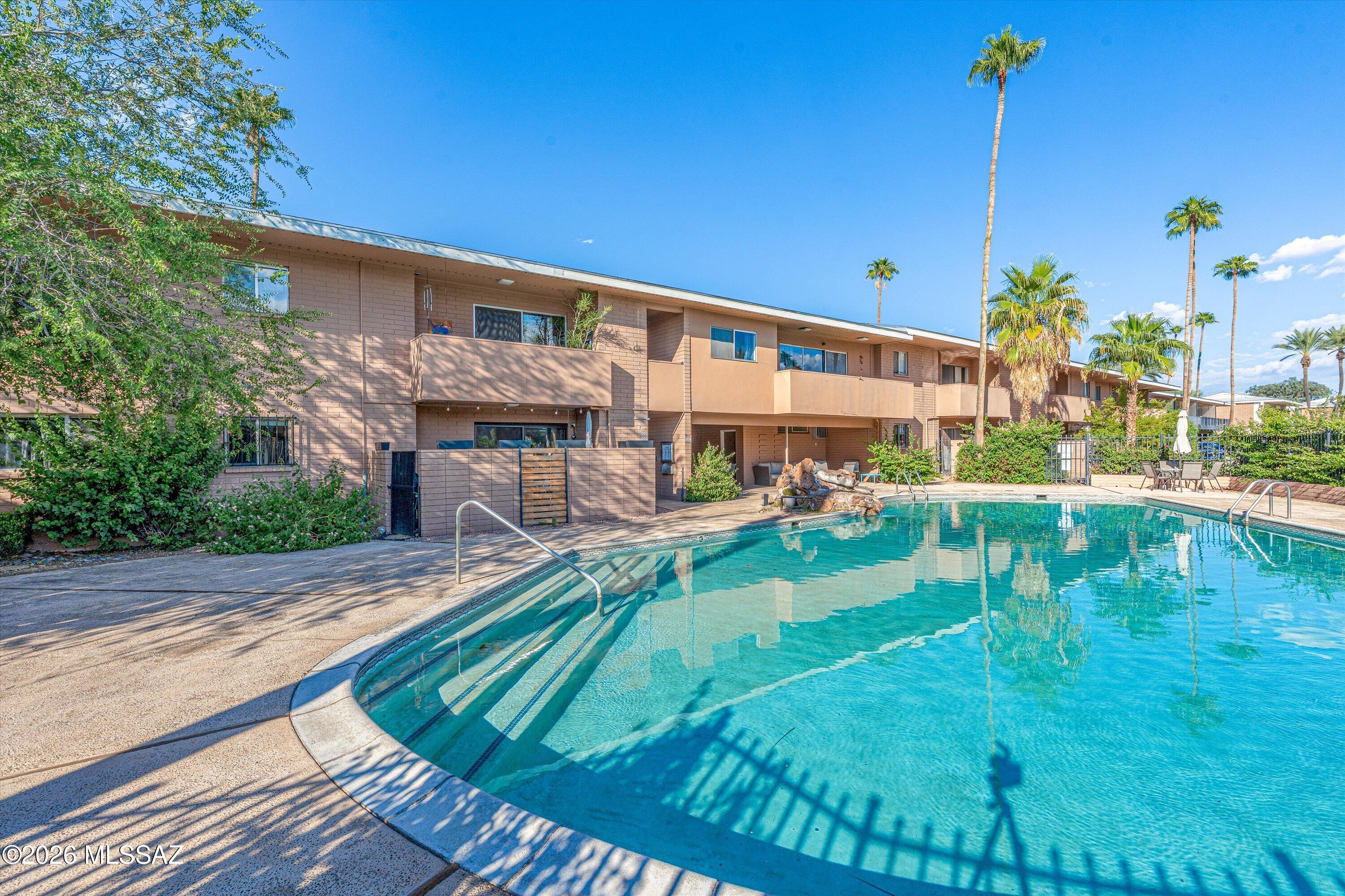 Country Club Heights - Residential