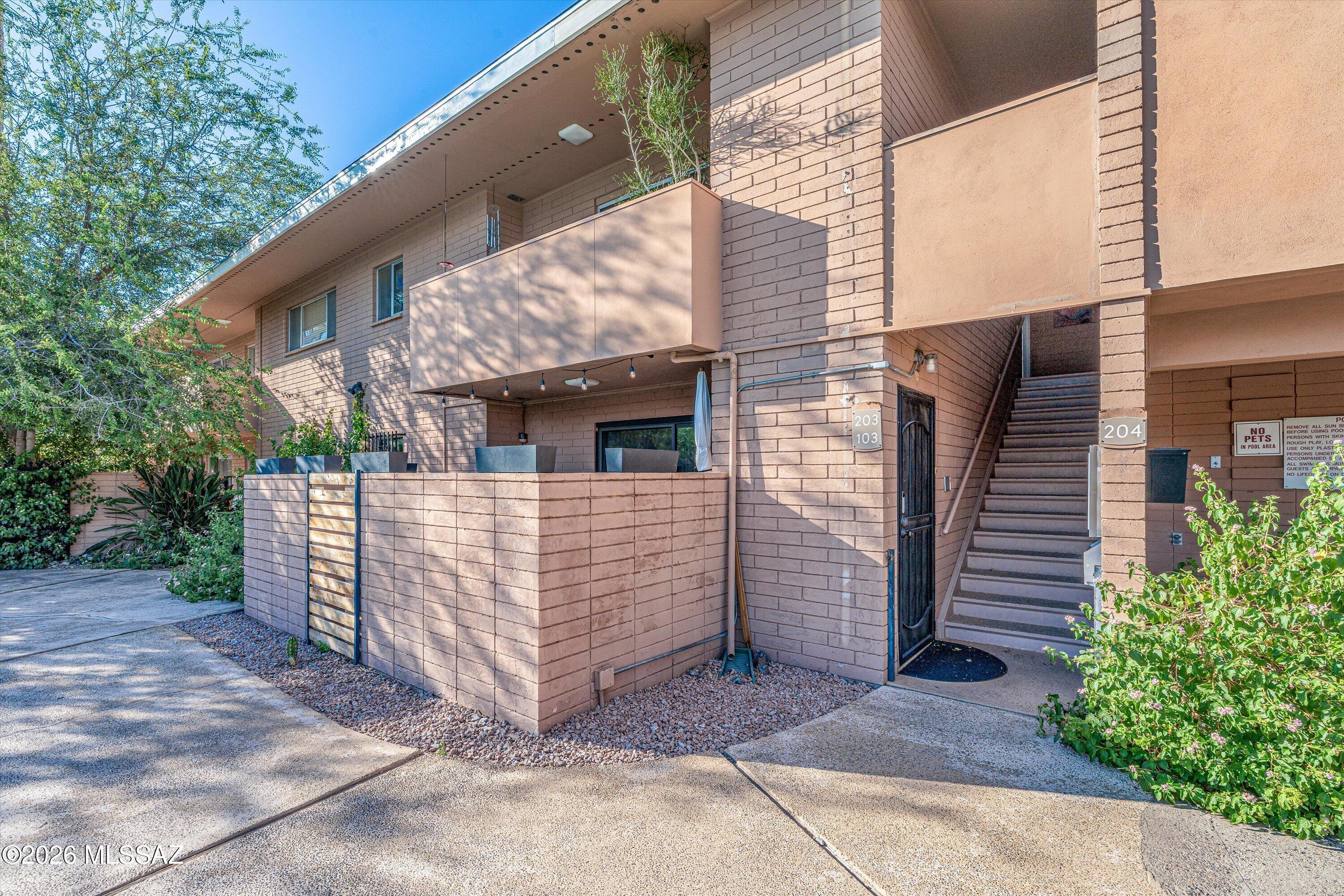 Country Club Heights - Residential