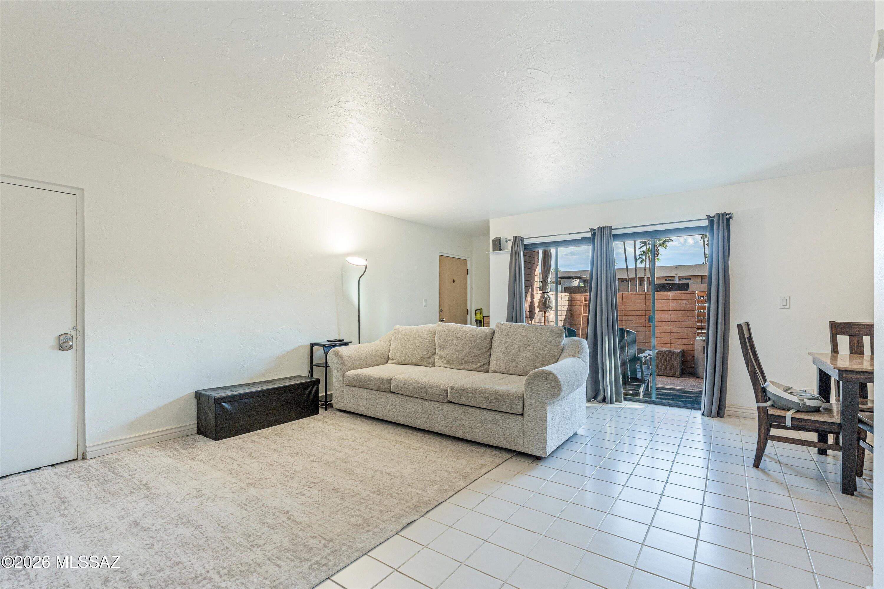 Country Club Heights - Residential