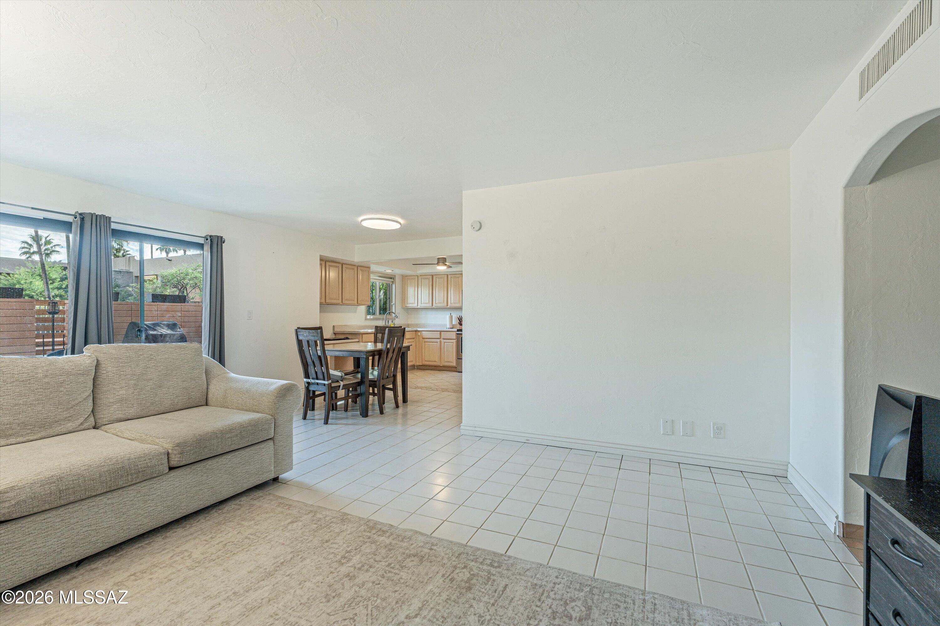 Country Club Heights - Residential