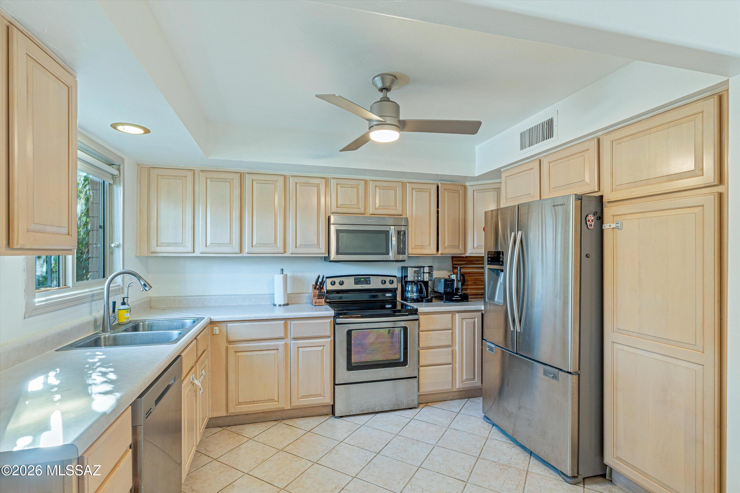 Country Club Heights - Residential