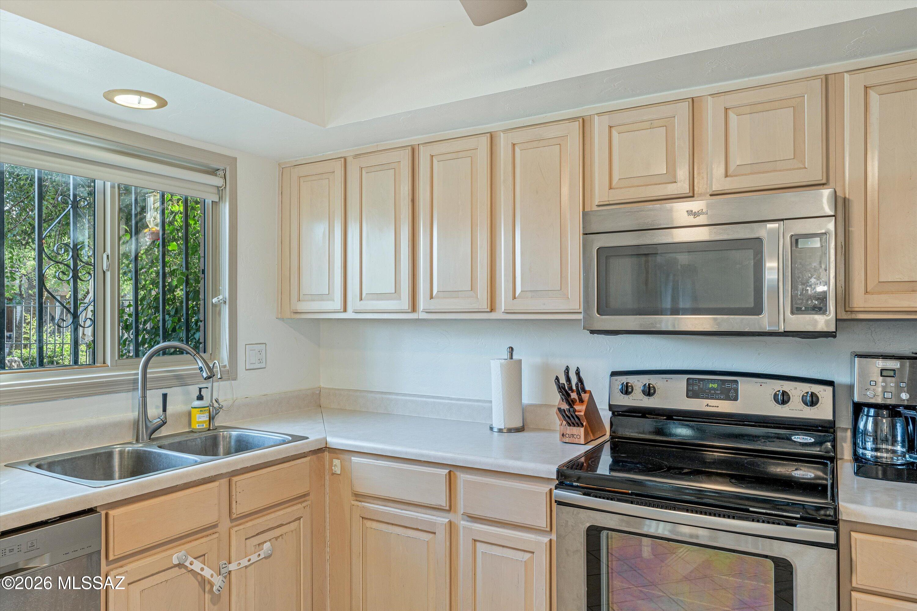 Country Club Heights - Residential