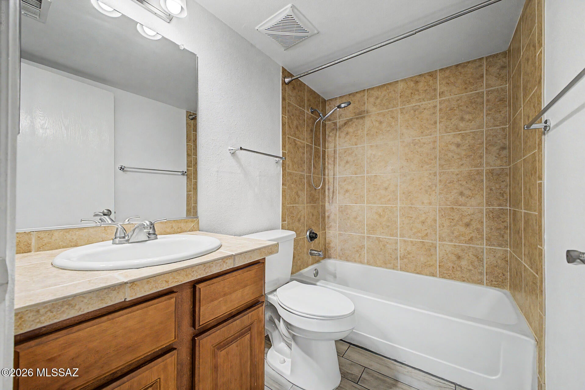 Casa Club Condominium - Residential