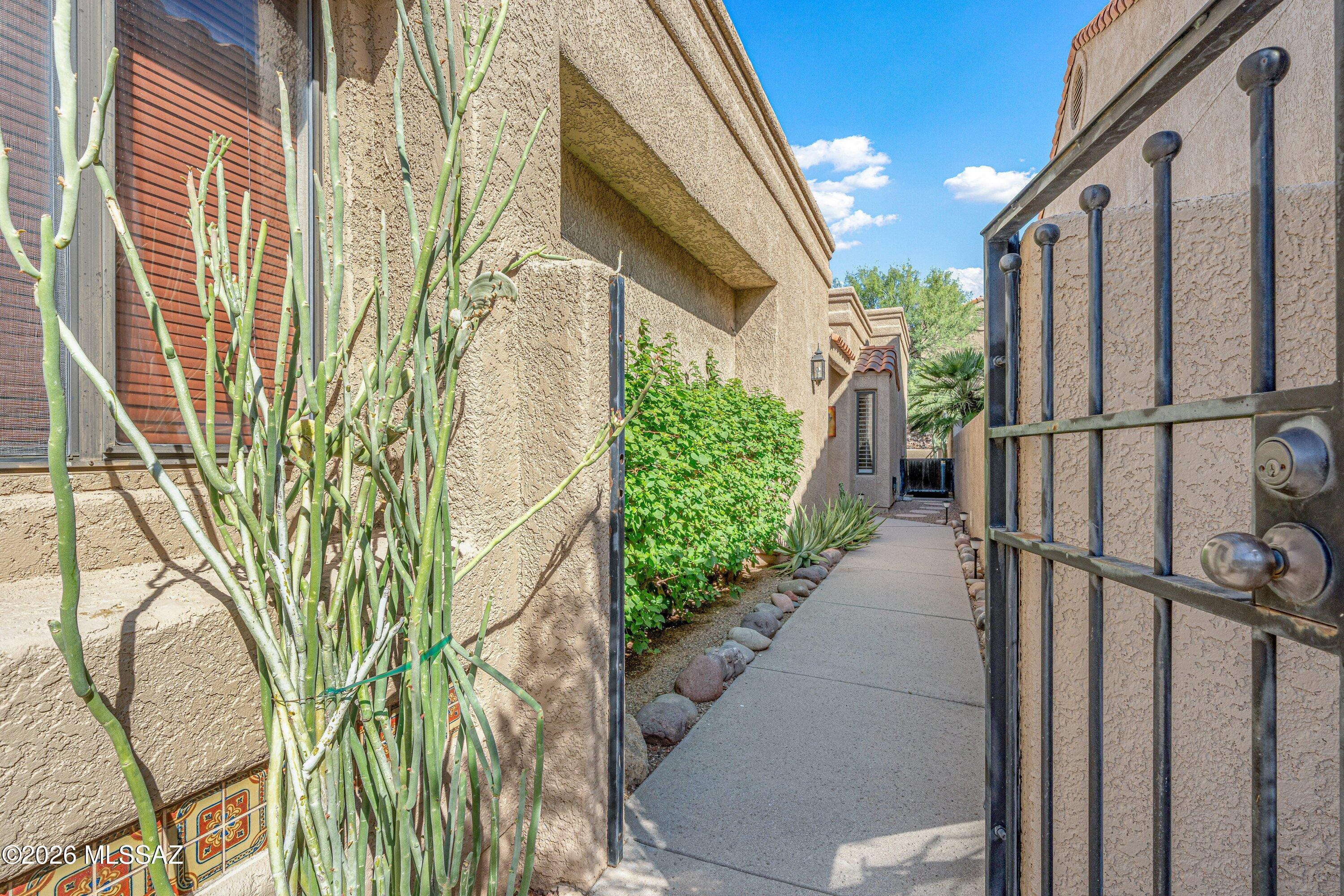 Ventana Canyon Golf Villas - Residential