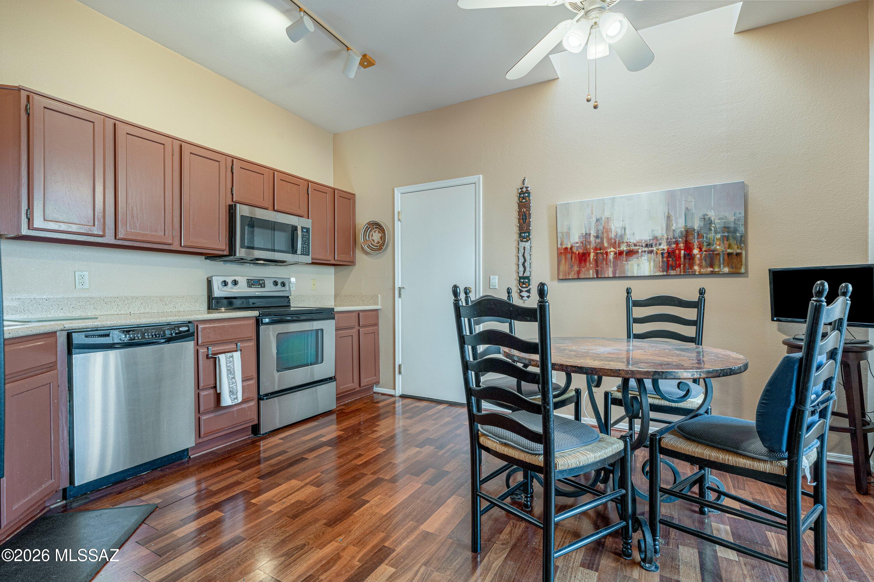 Ventana Canyon Golf Villas - Residential