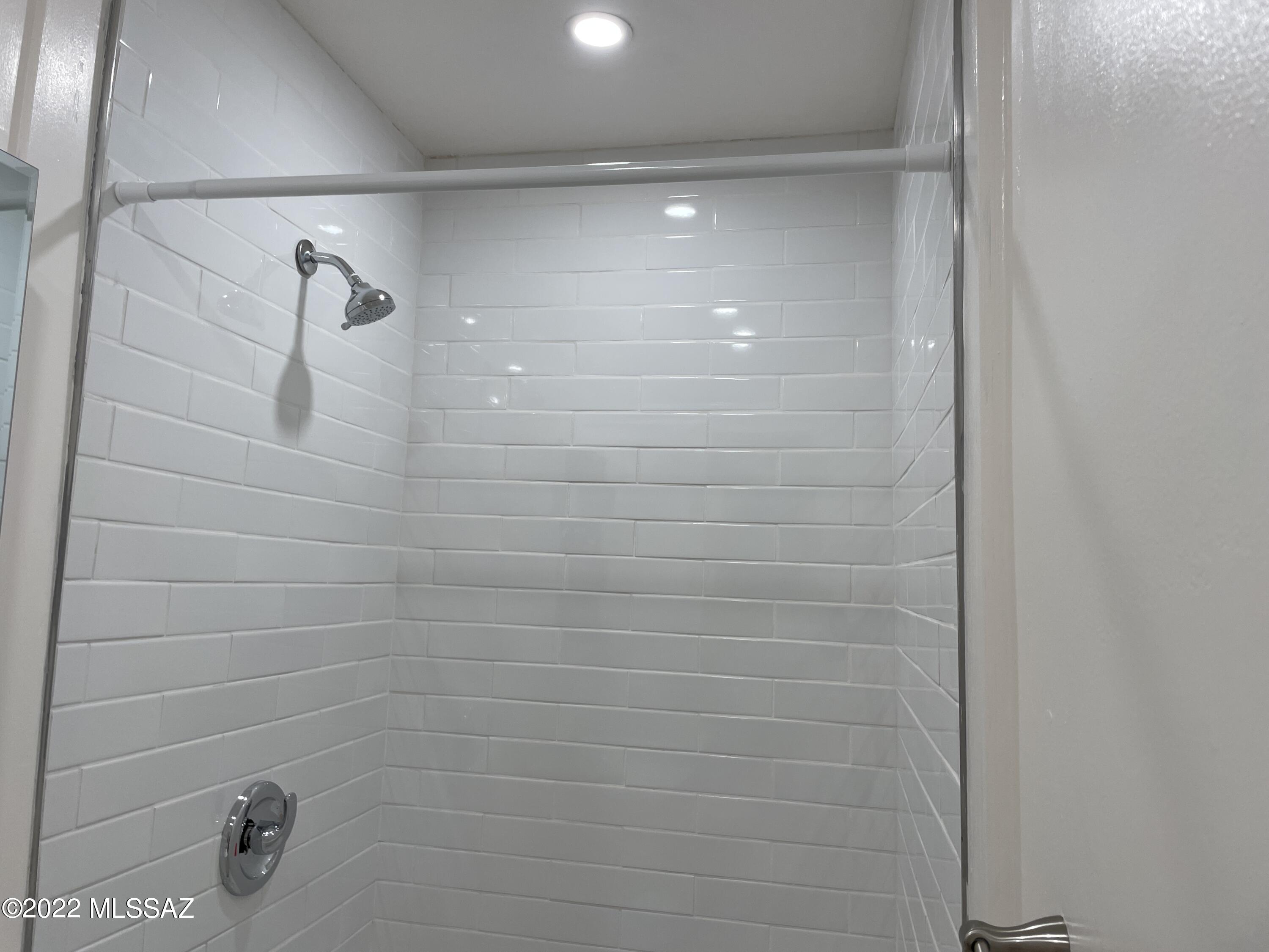 El Cortez Heights - Residential Lease