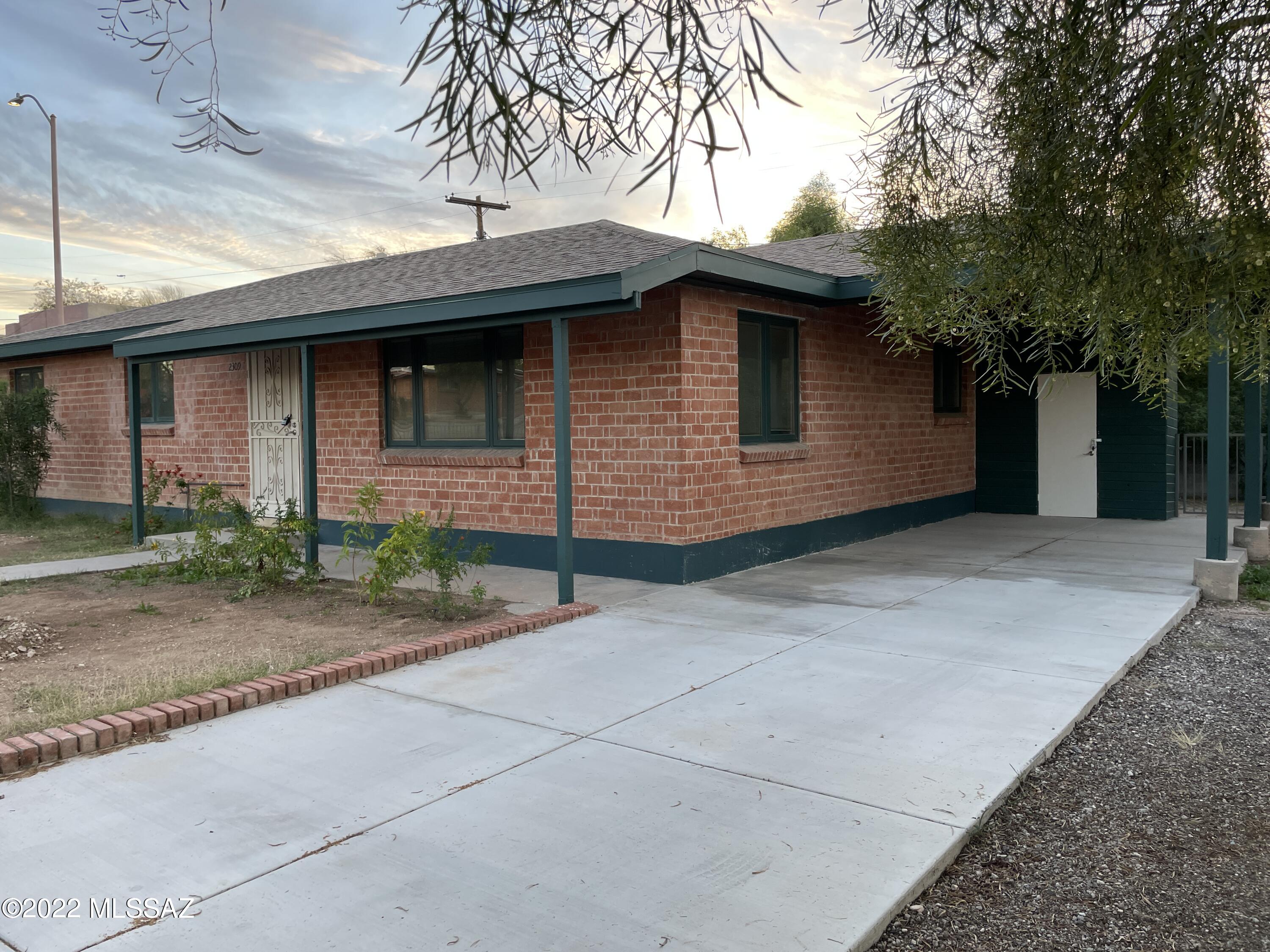 El Cortez Heights - Residential Lease
