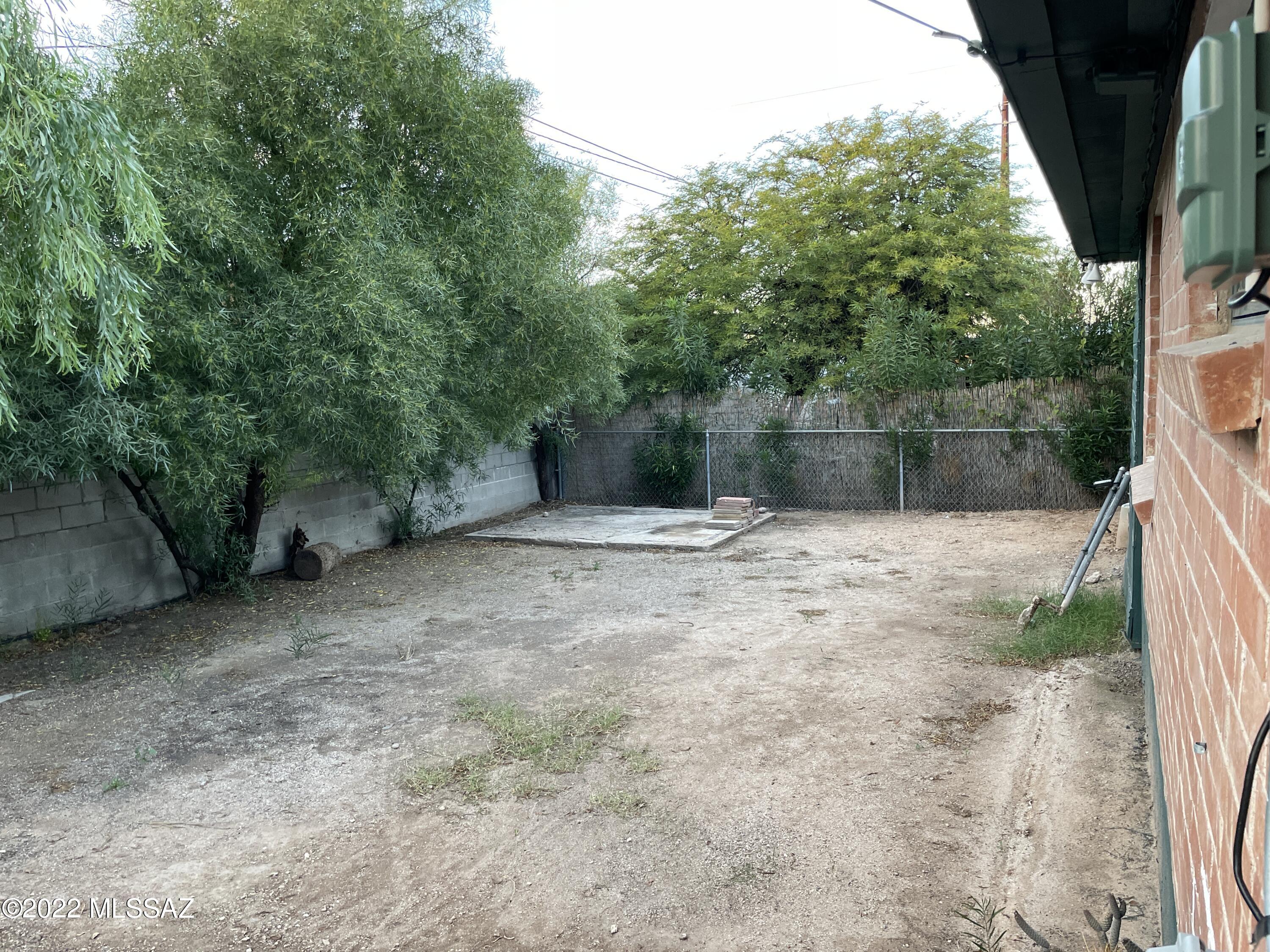 El Cortez Heights - Residential Lease