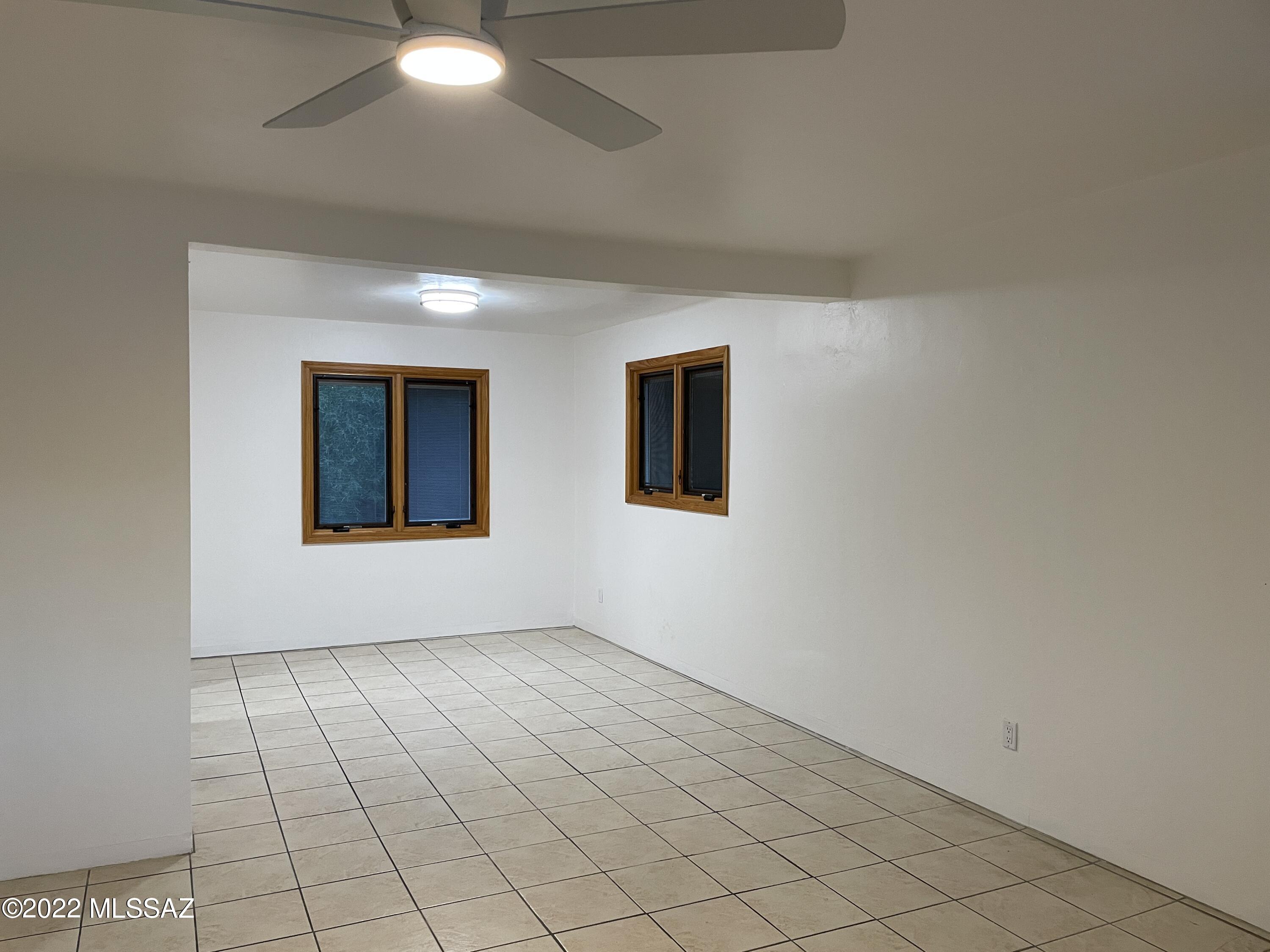 El Cortez Heights - Residential Lease