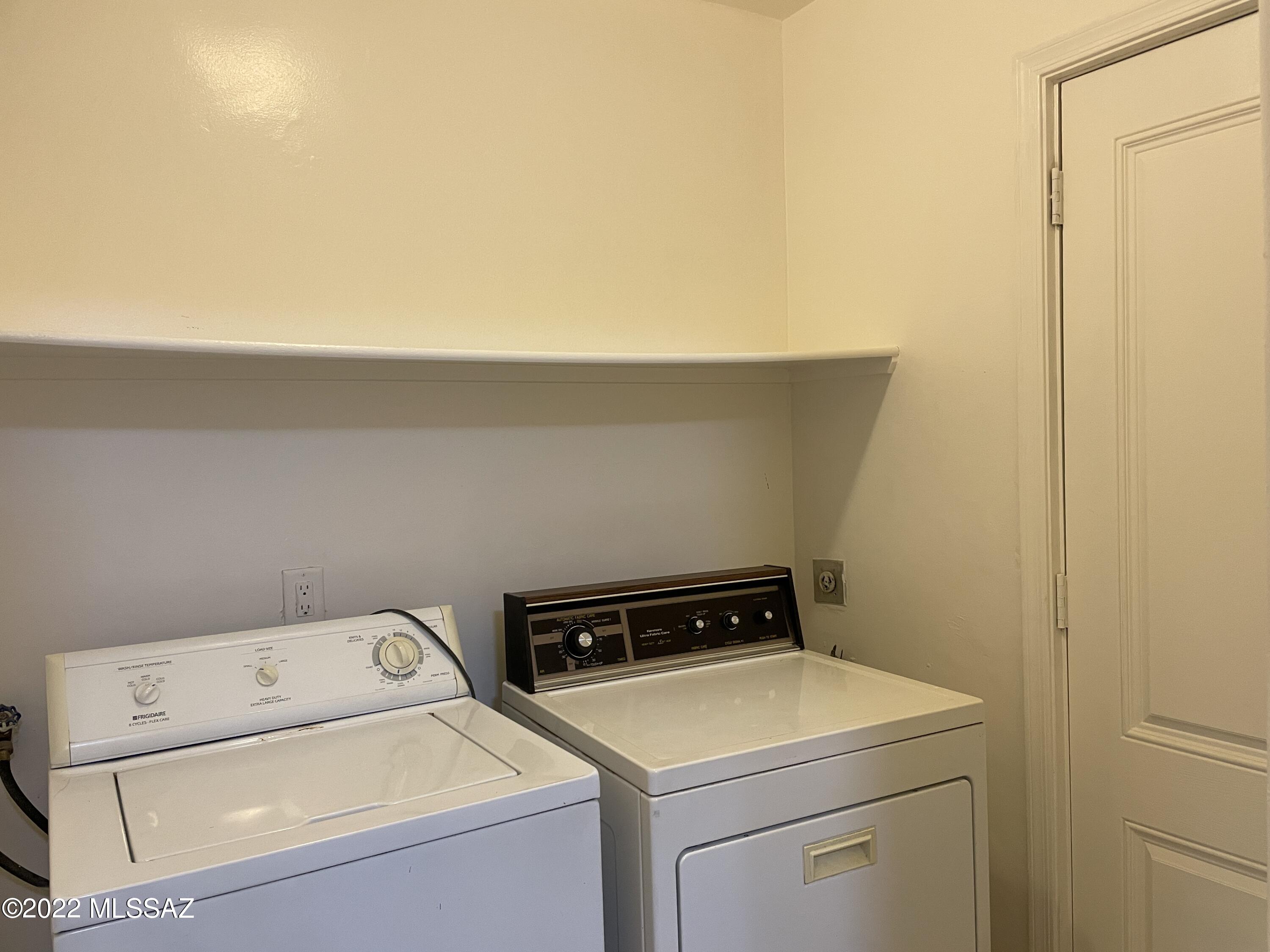 El Cortez Heights - Residential Lease