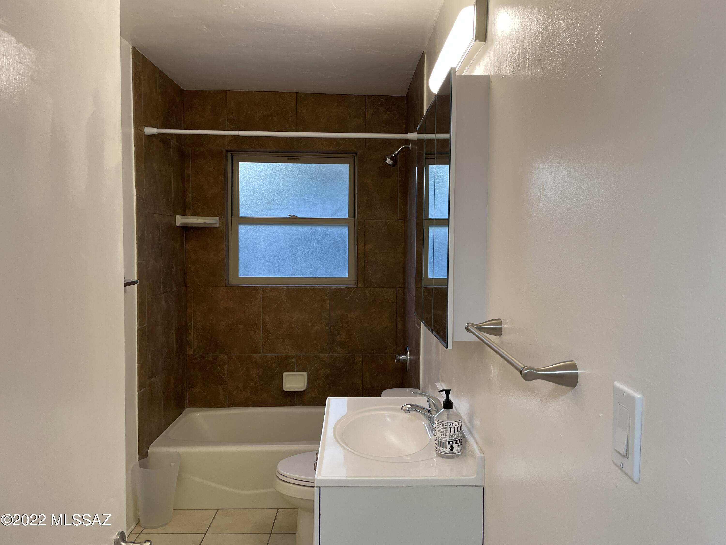 El Cortez Heights - Residential Lease