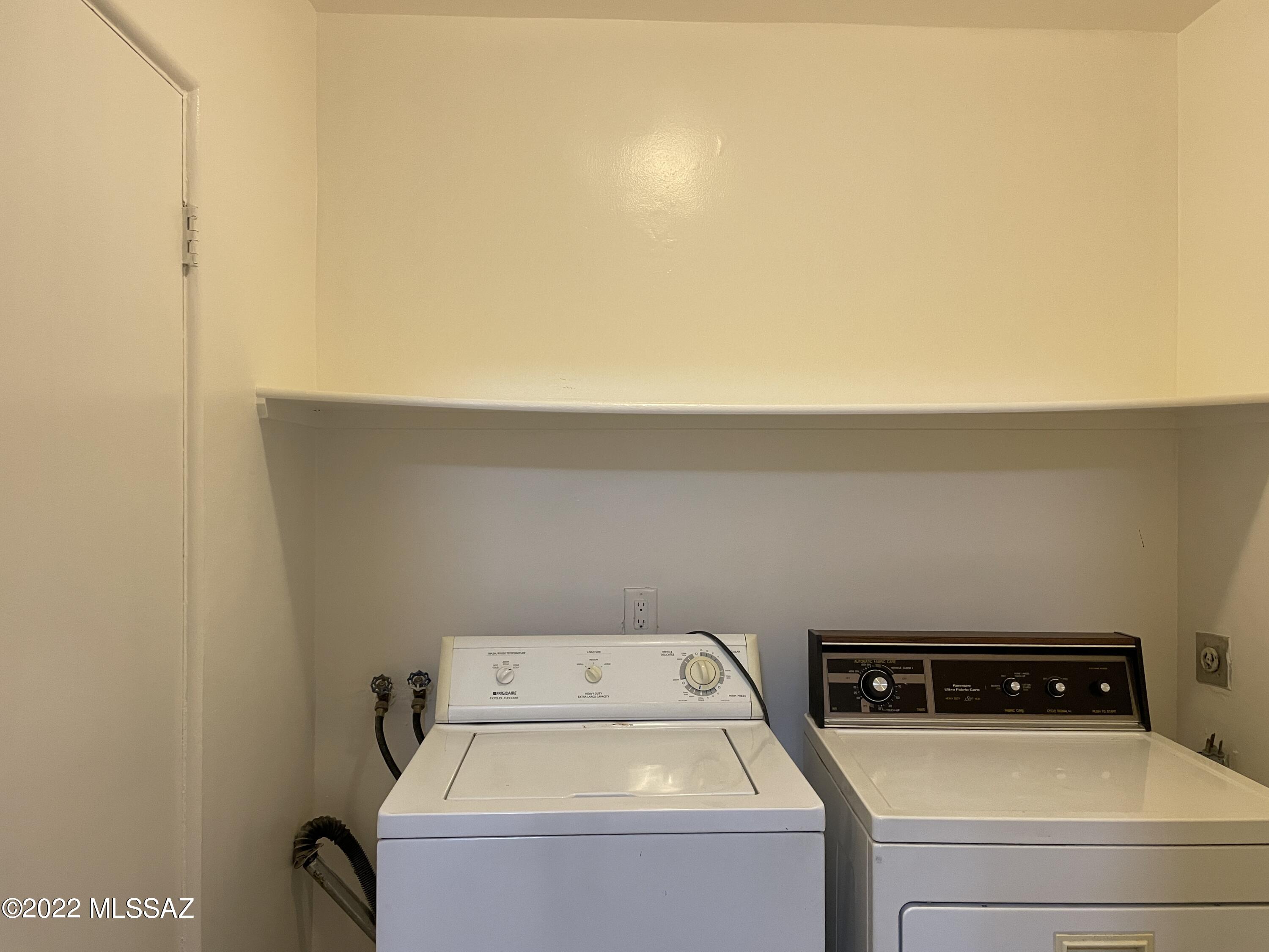 El Cortez Heights - Residential Lease