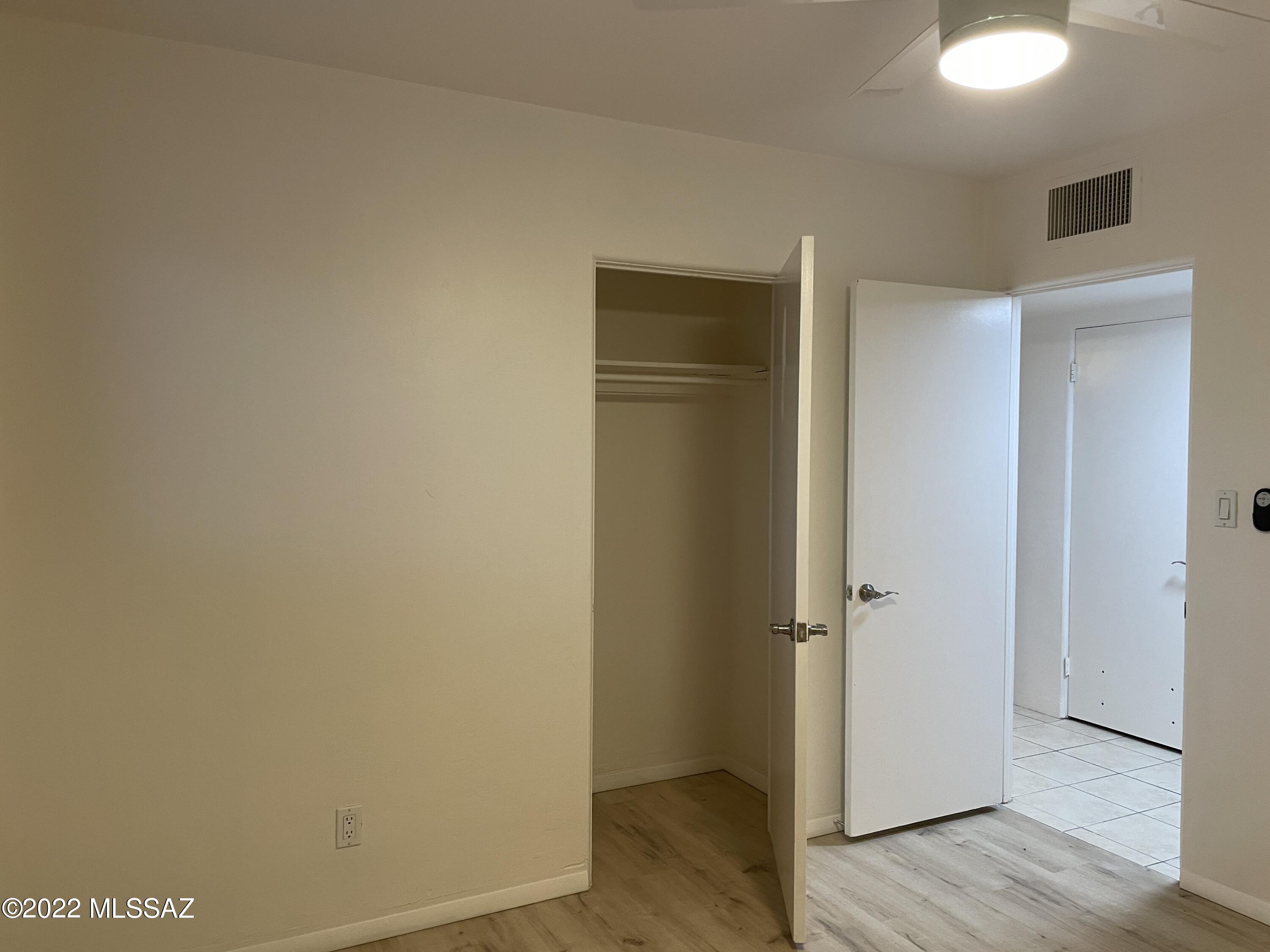 El Cortez Heights - Residential Lease