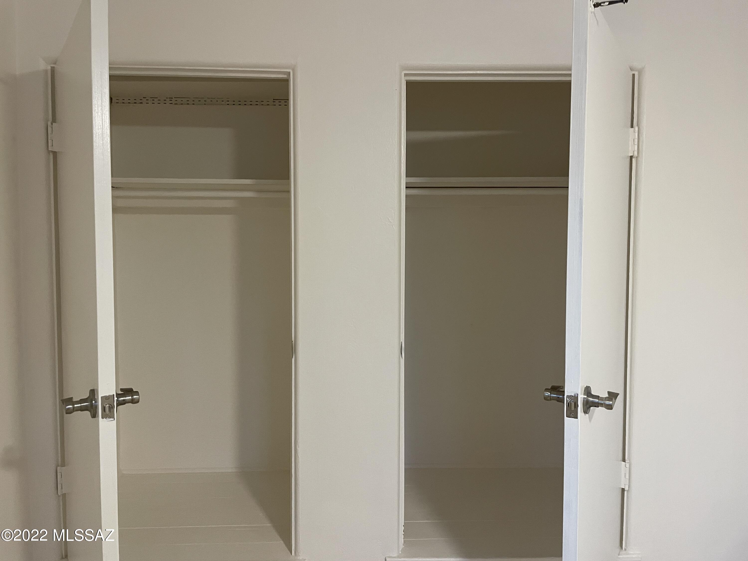 El Cortez Heights - Residential Lease