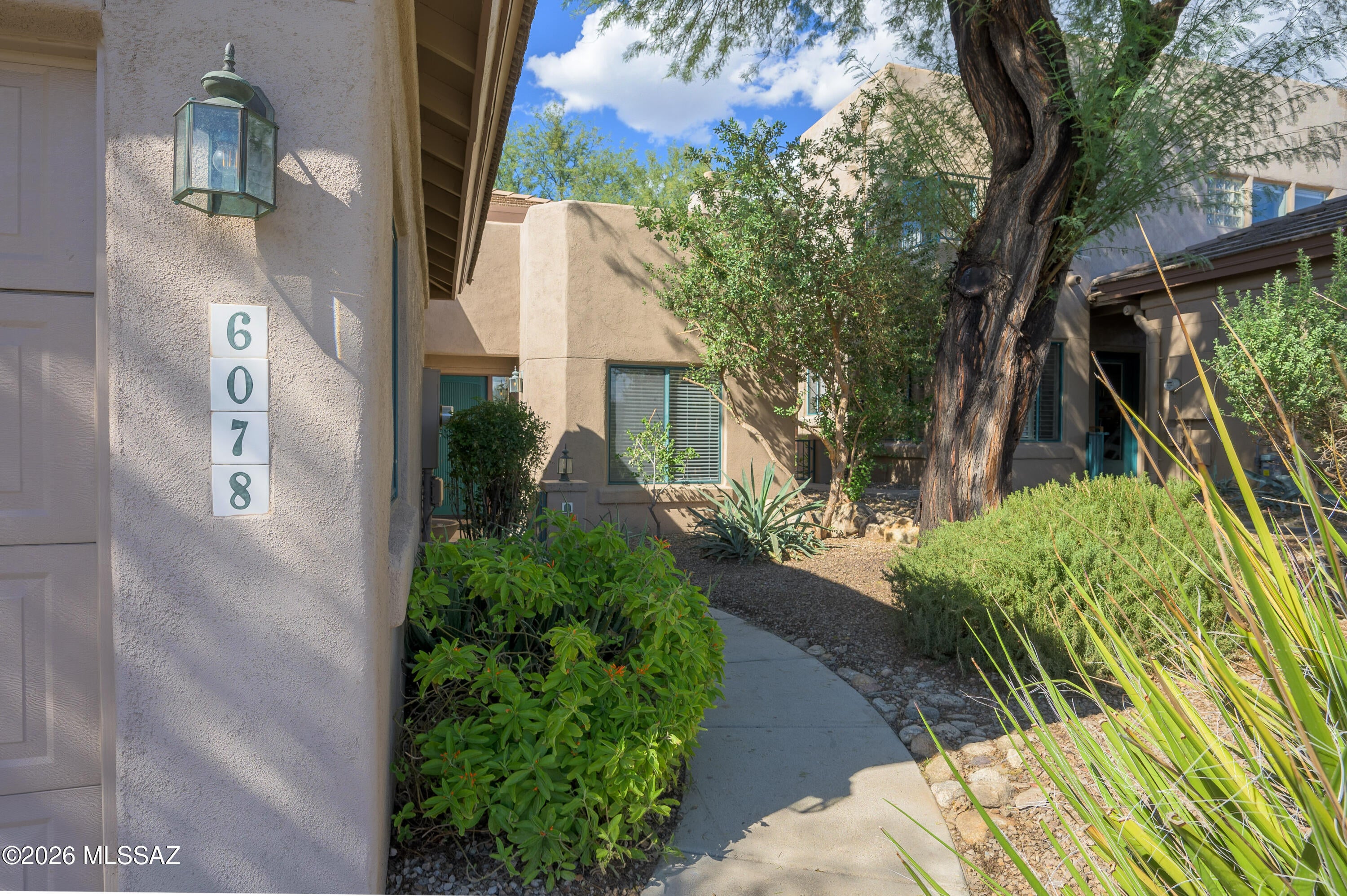 Deer Run At Ventana Canyon (1-23) - Residential