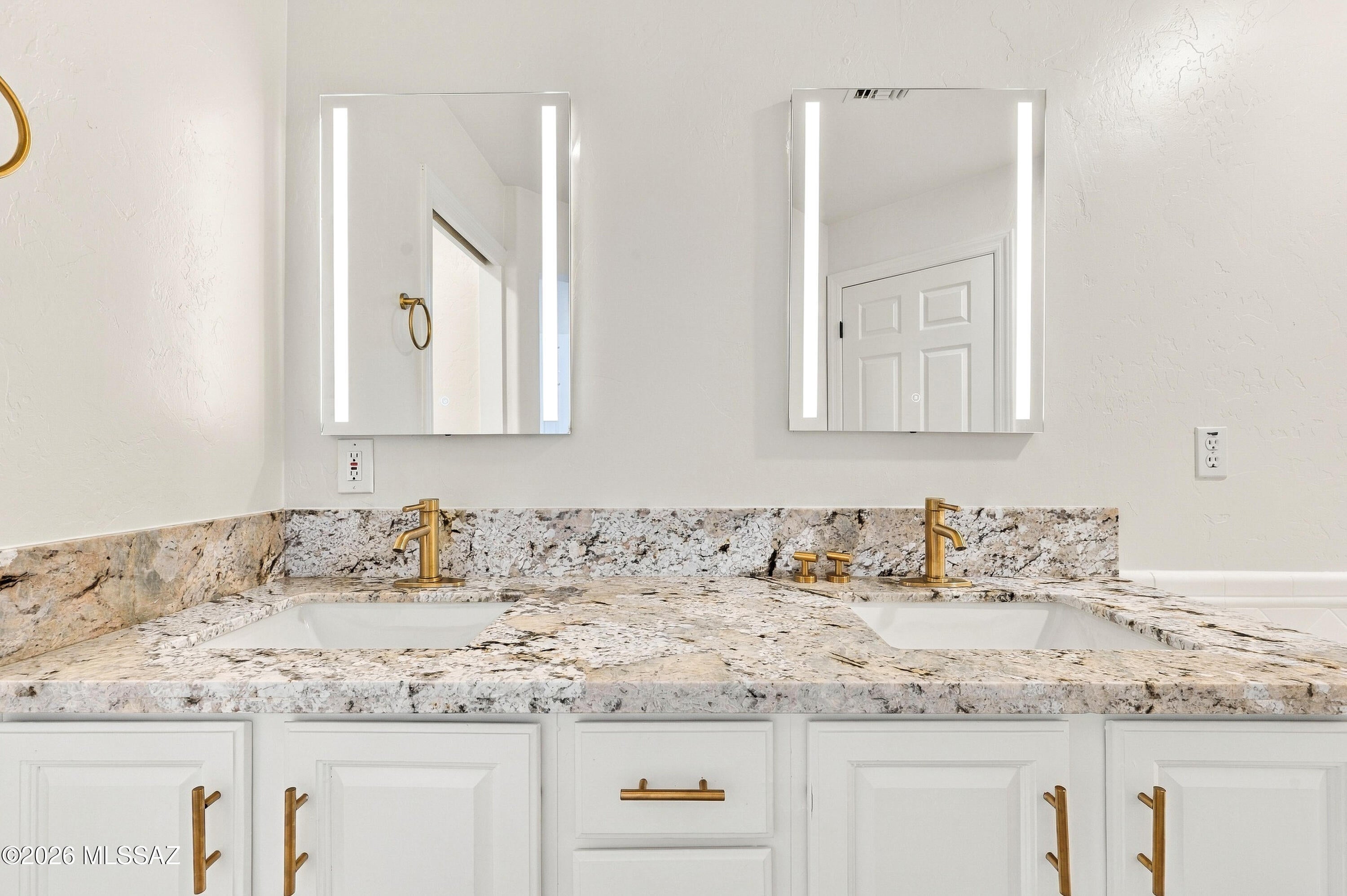 Deer Run At Ventana Canyon (1-23) - Residential