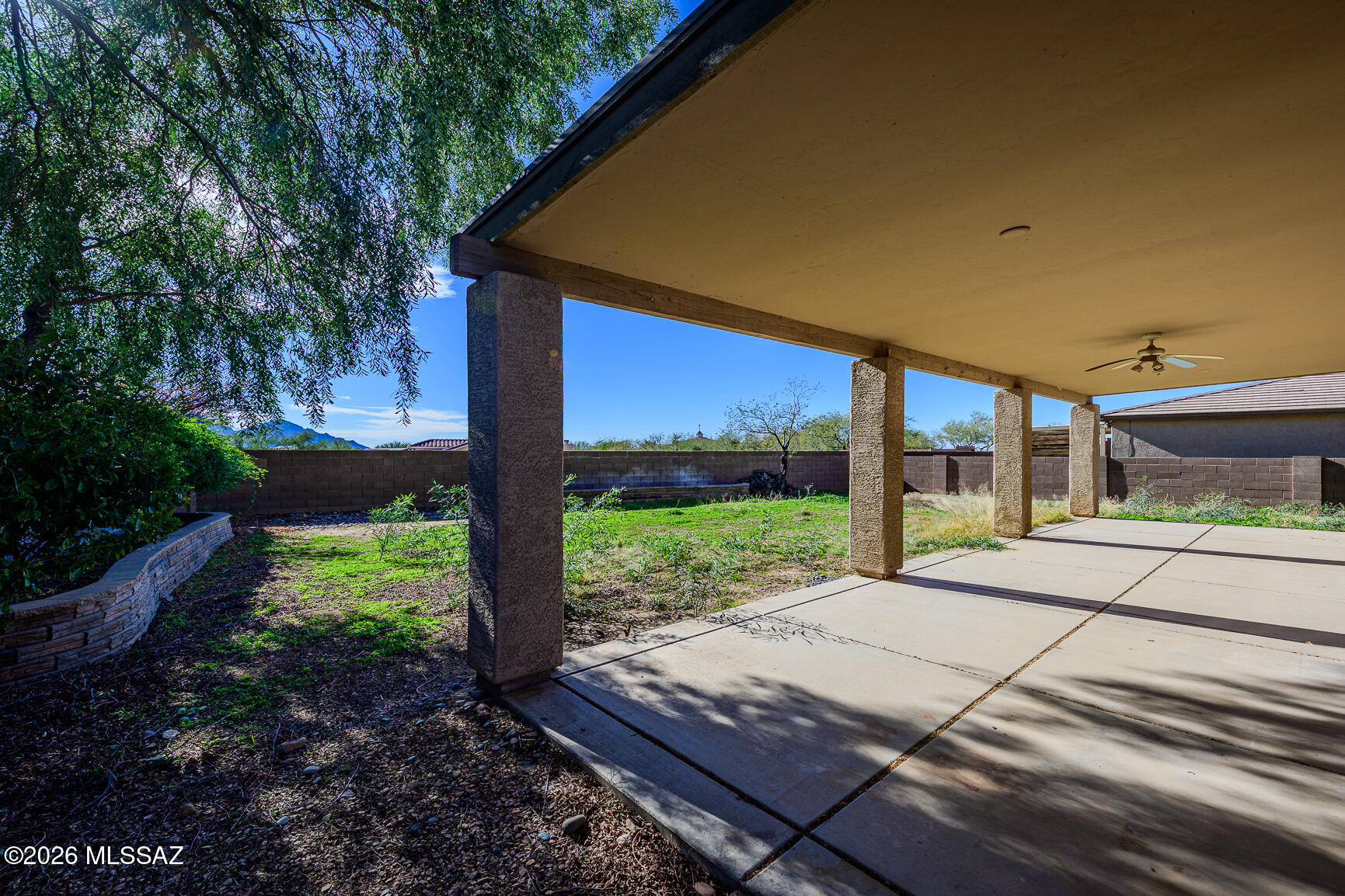 Black Horse (1-411) - Residential