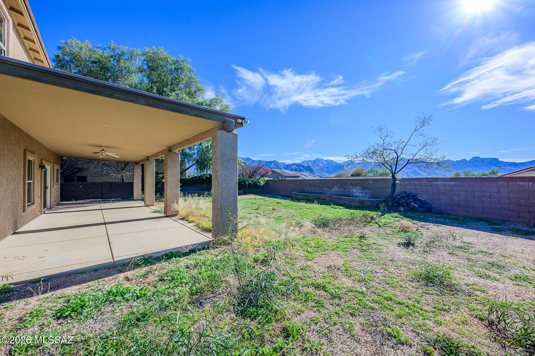 Black Horse (1-411) - Residential