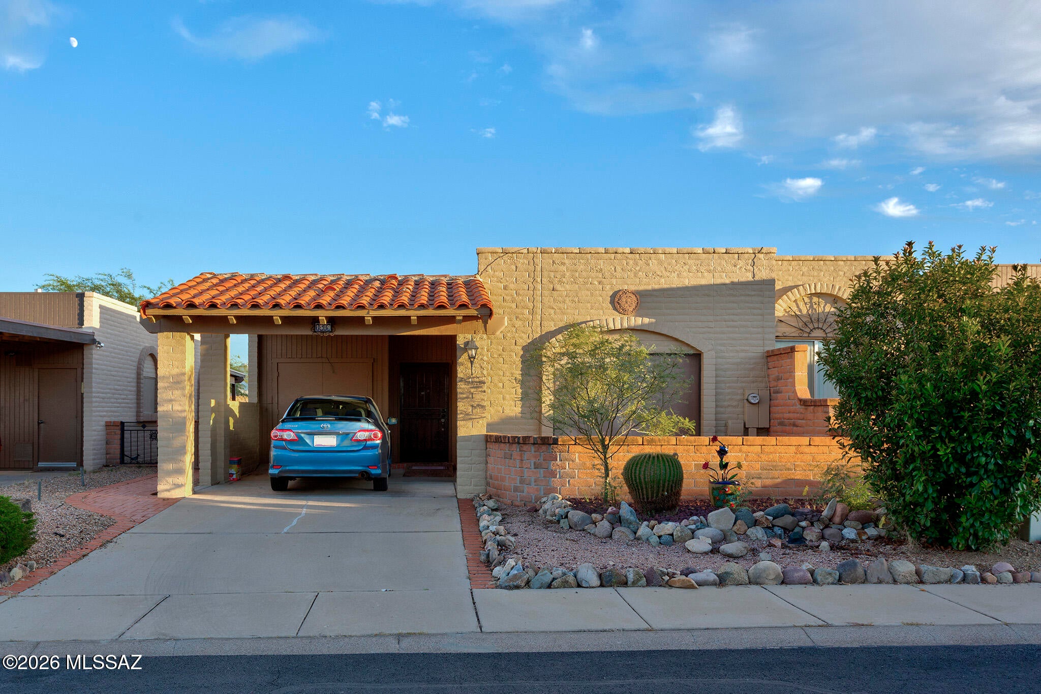 Fabulous Mountain Views & Peaceful Desert Living! This charming 2 Bedroom, 2 Bath townhome offers beautiful mountain views and a wonderfully quiet setting on a low-traffic street. Step inside to discover a cozy hobby room perfect for crafts, an office, or extra storage along with a bright Arizona room that adds versatile living space. The galley-style kitchen is efficient and functional, flowing nicely into the main living areas. Enjoy the tranquility of this desirable location while being conveniently close to the fire department and just a 5-minute drive to shopping, dining, and everyday conveniences. A wonderful opportunity to enjoy comfortable Arizona living with spectacular mountain scenery right outside your door. Outside of home was just painted the end of July.