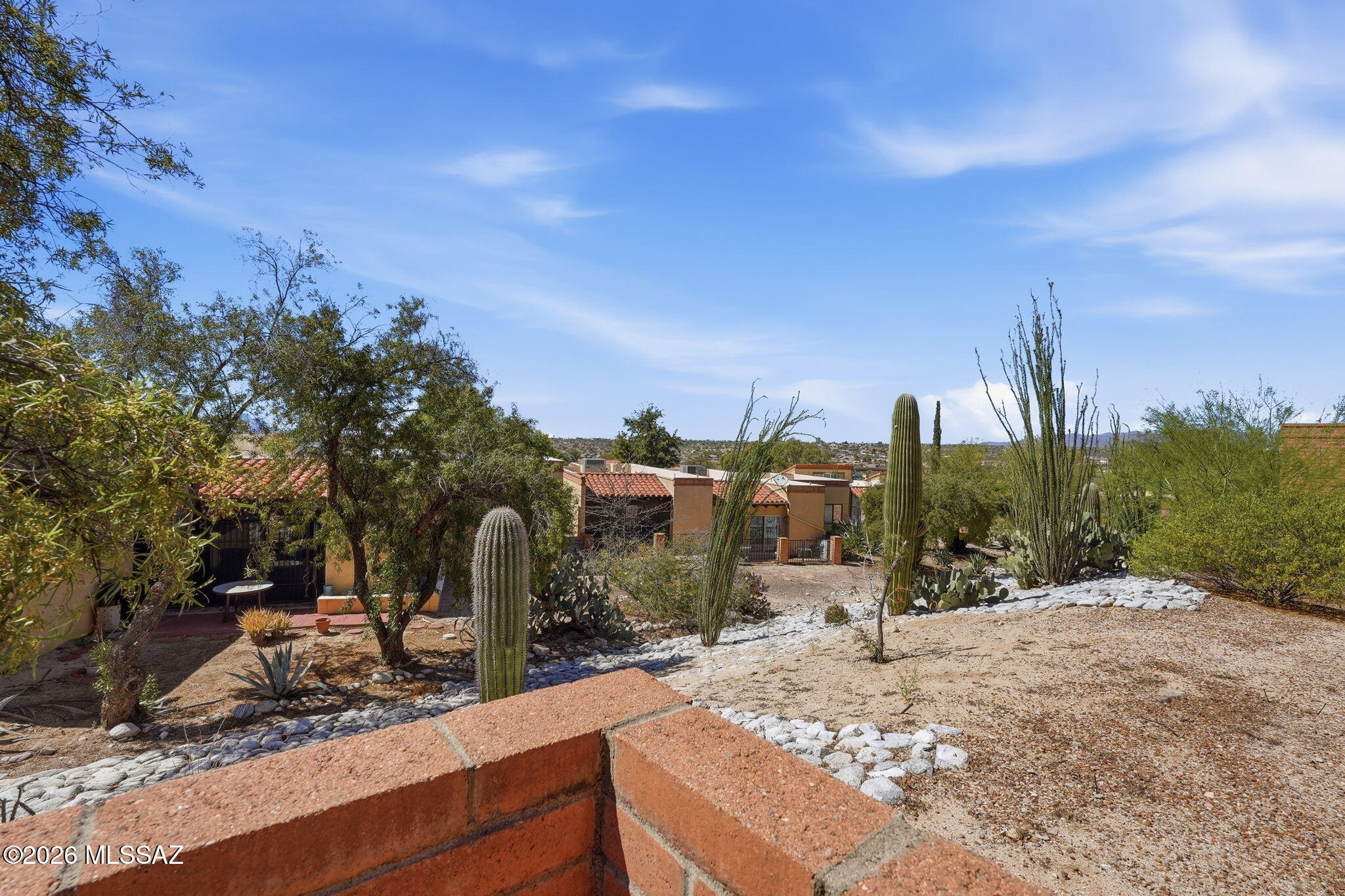 La Cholla Hills(1-313) - Residential